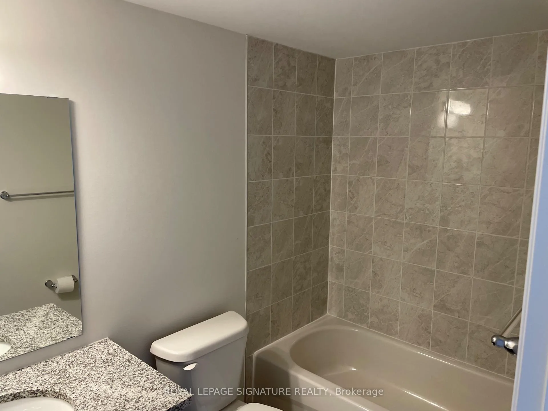 Photo 16 of Unit 11, 20 WoodStream Drive, Etobicoke, West Humber-Clairville — HOMEH