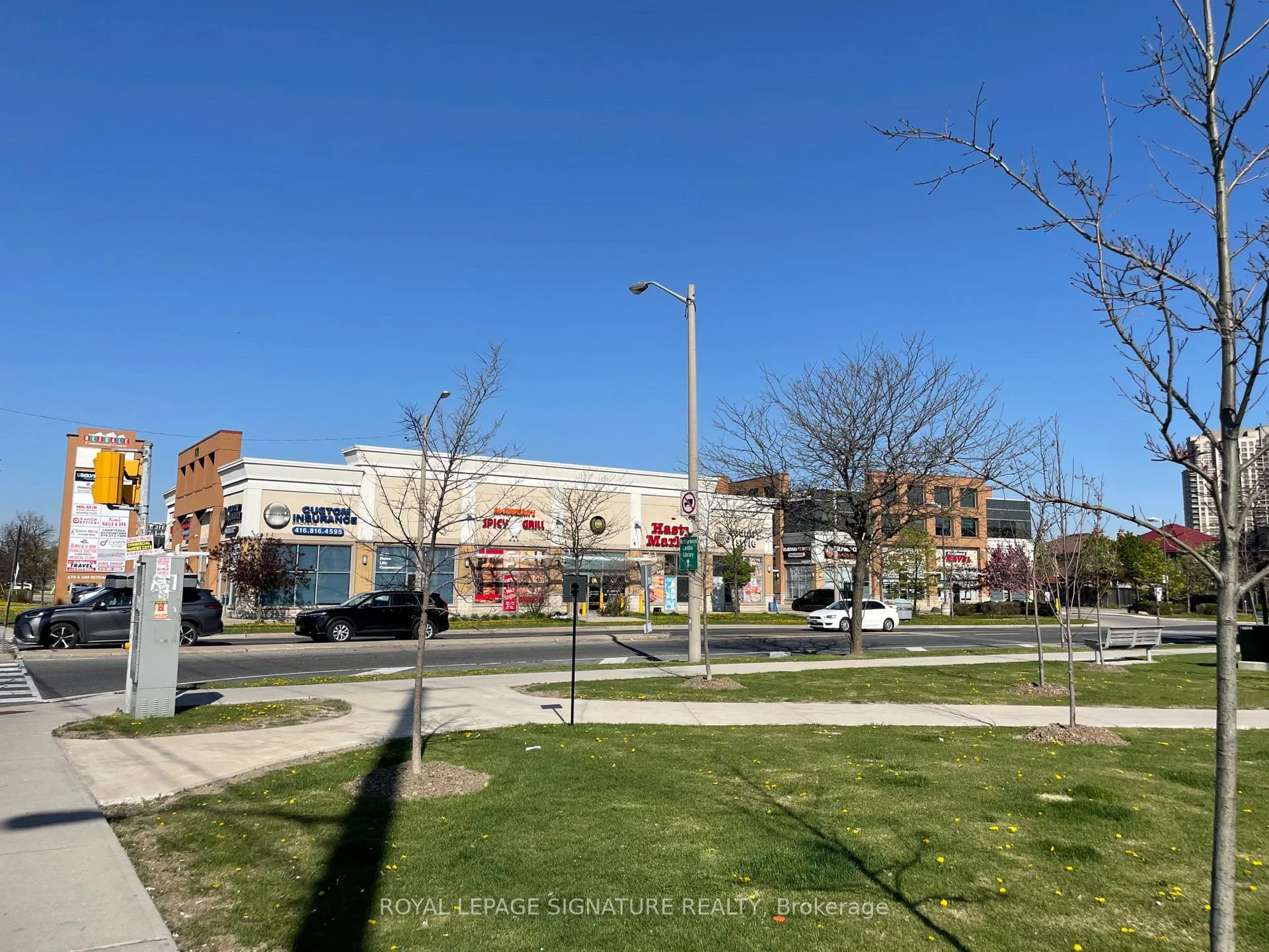 Photo 35 of Unit 11, 20 WoodStream Drive, Etobicoke, West Humber-Clairville — HOMEH