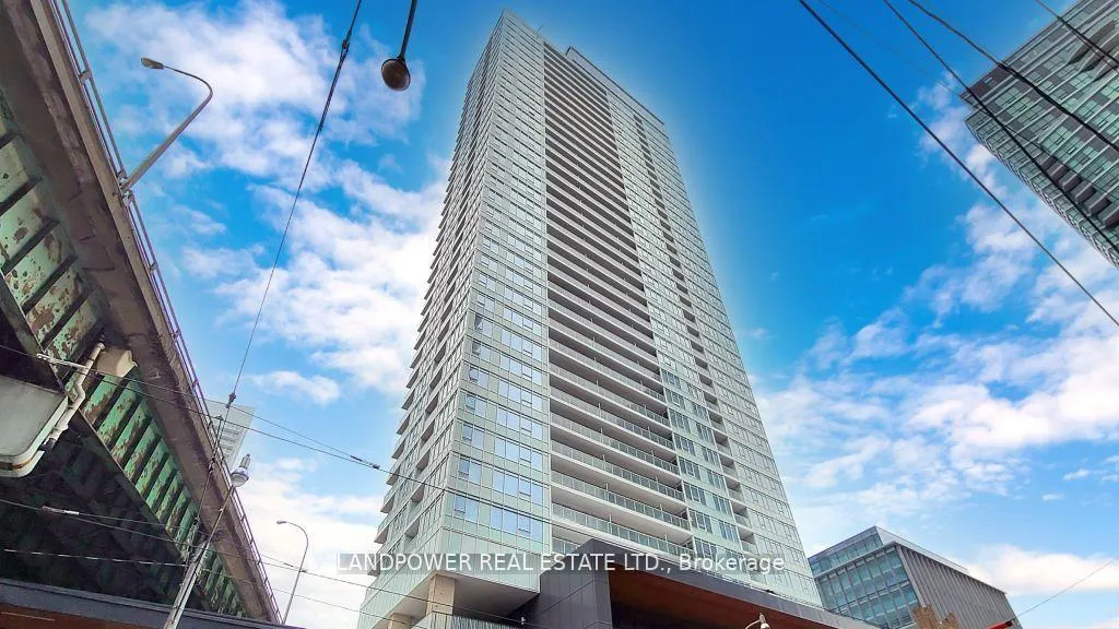 Photo 3 of Unit 3310, 19 Bathurst Street, Toronto, Waterfront Communities — HOMEH