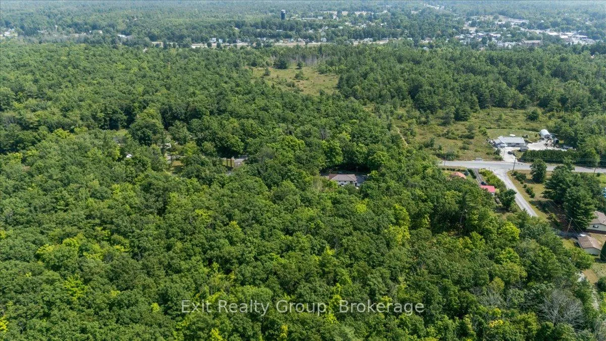 Photo 8 of 143 Marble Point Road, Marmora and Lake, Marmora Ward — HOMEH
