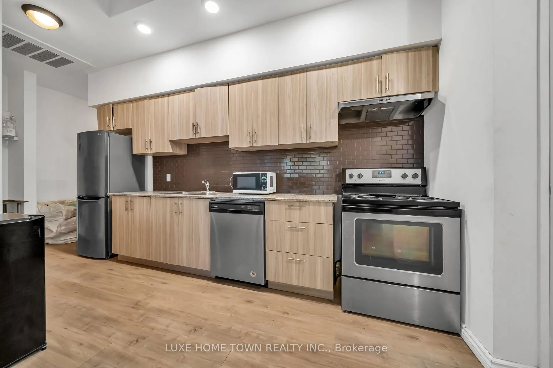 Photo 22 of Unit G104, 275 Larch Street, Waterloo, Beechwood/University — HOMEH