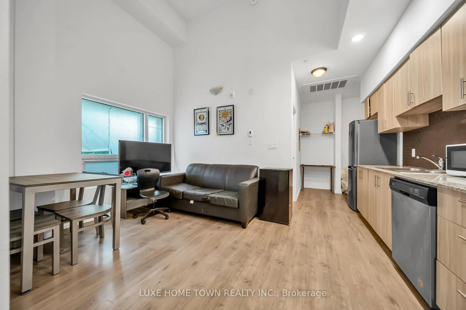 Photo 25 of Unit G104, 275 Larch Street, Waterloo, Beechwood/University — HOMEH