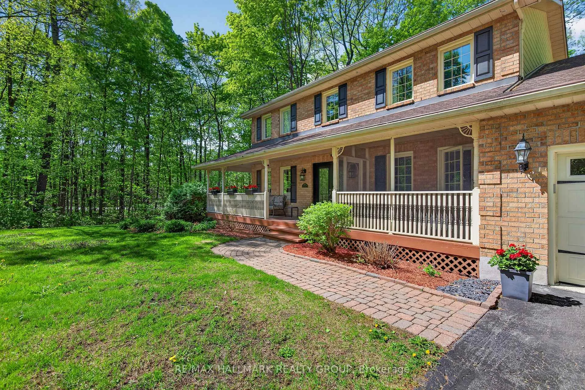 Photo 49 of 1372 Jules Leger Drive, Ottawa, Cumberland Ridge — HOMEH