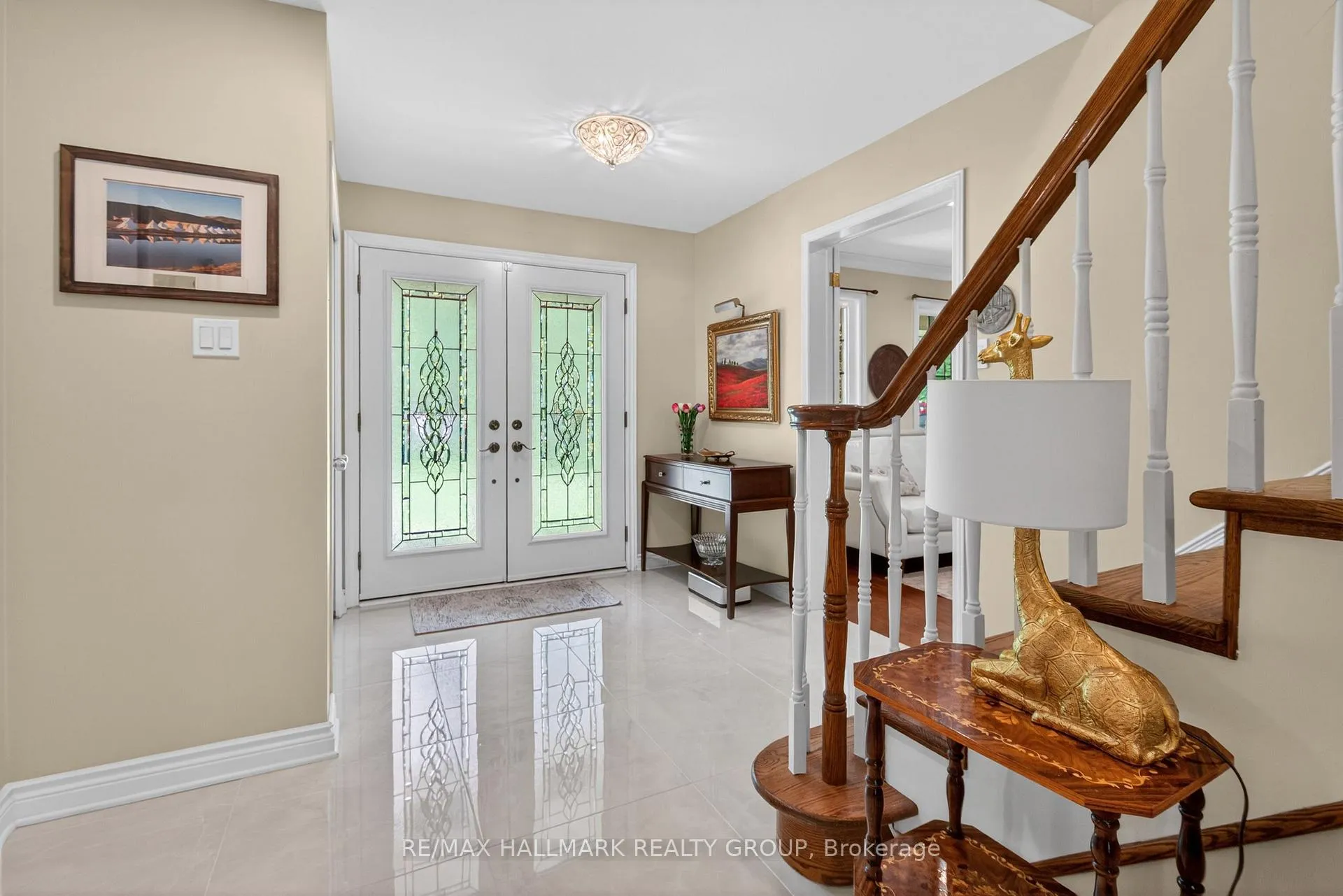 Photo 6 of 1372 Jules Leger Drive, Ottawa, Cumberland Ridge — HOMEH