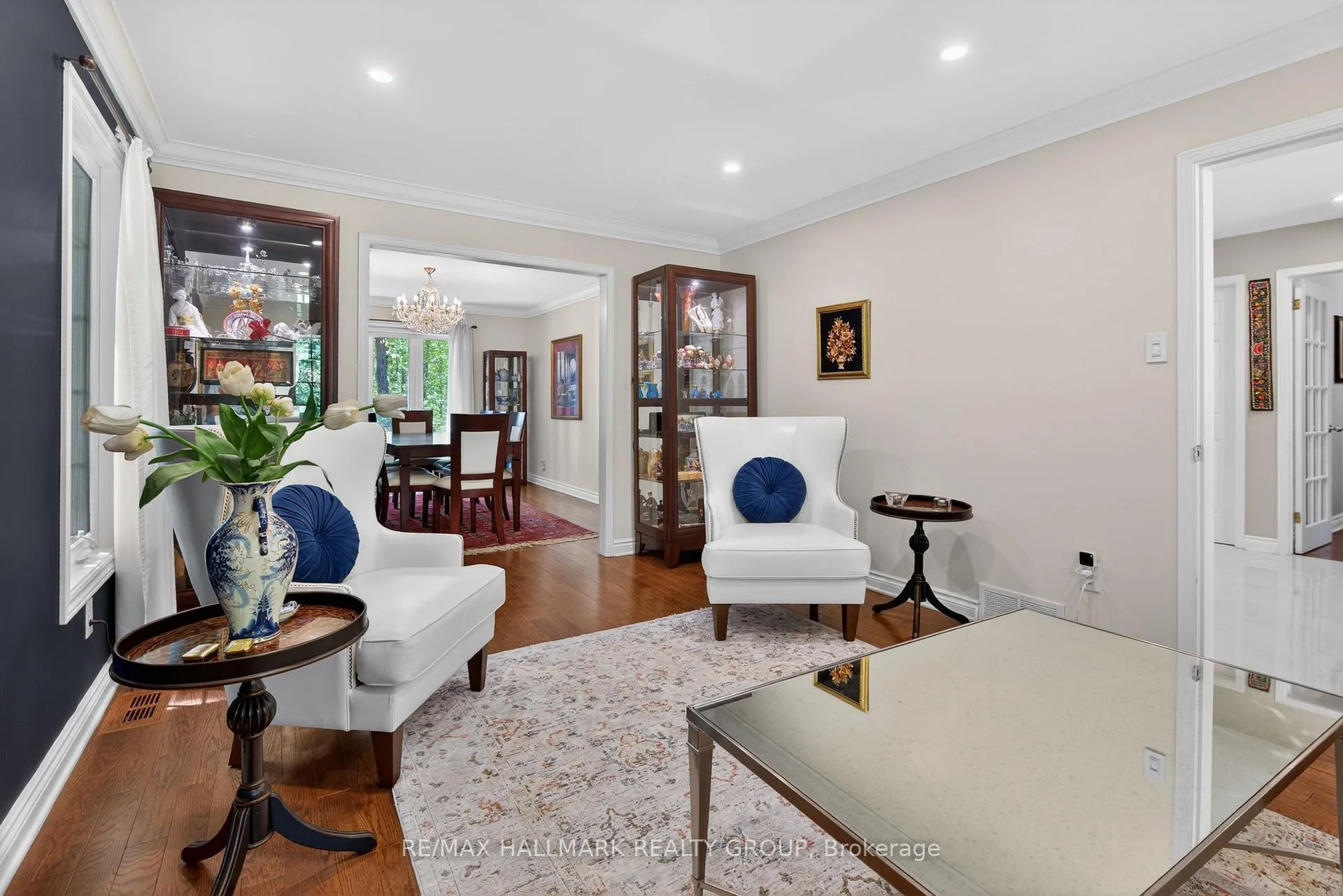 Photo 10 of 1372 Jules Leger Drive, Ottawa, Cumberland Ridge — HOMEH