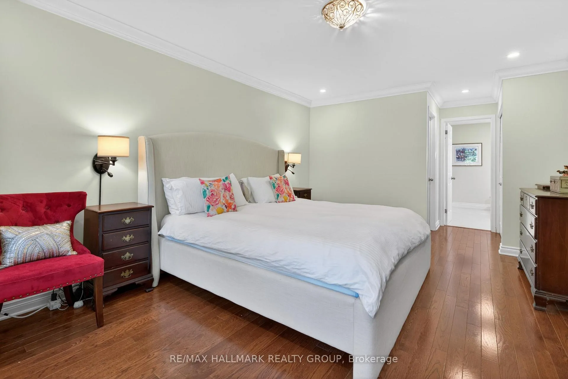 Photo 26 of 1372 Jules Leger Drive, Ottawa, Cumberland Ridge — HOMEH