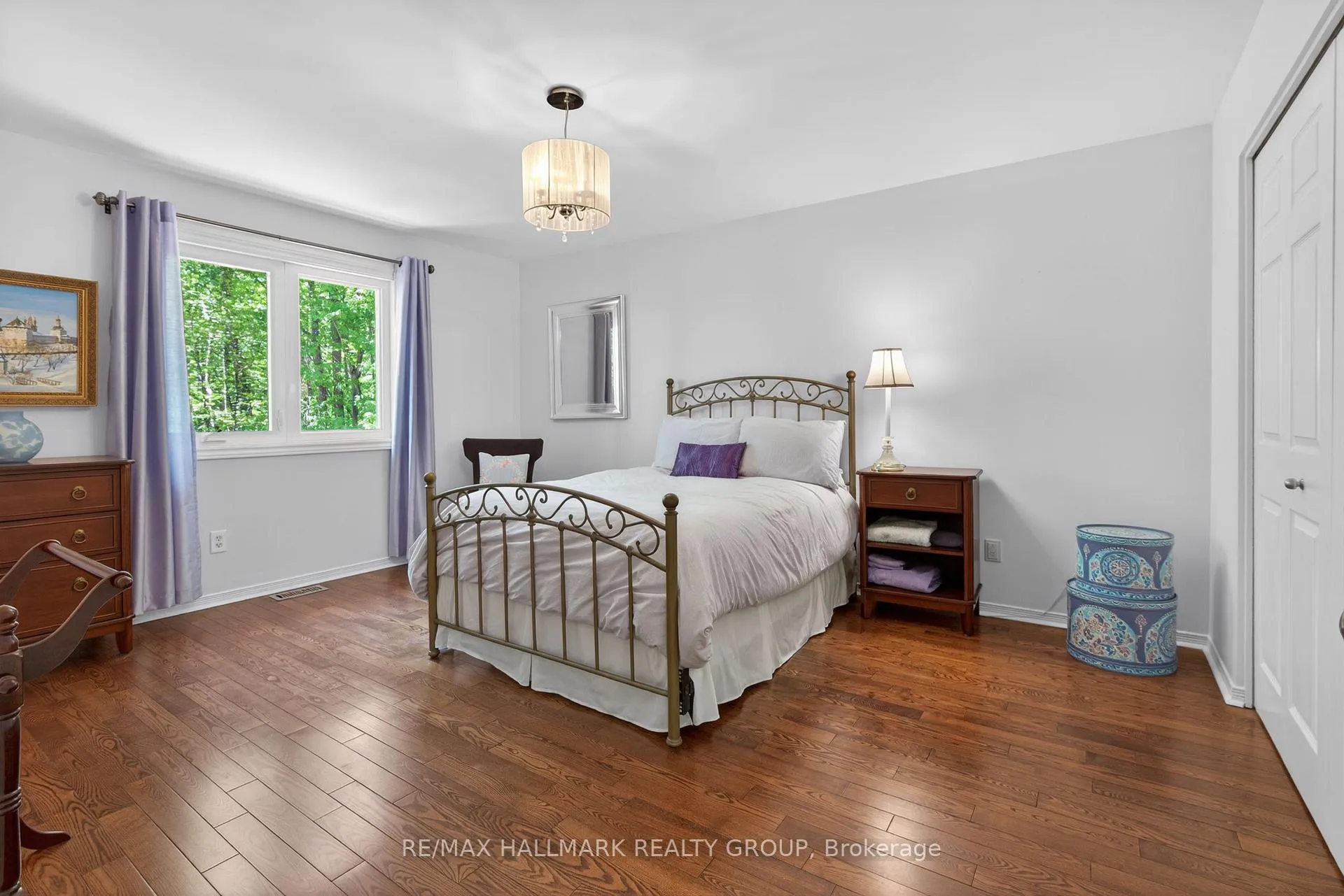 Photo 32 of 1372 Jules Leger Drive, Ottawa, Cumberland Ridge — HOMEH