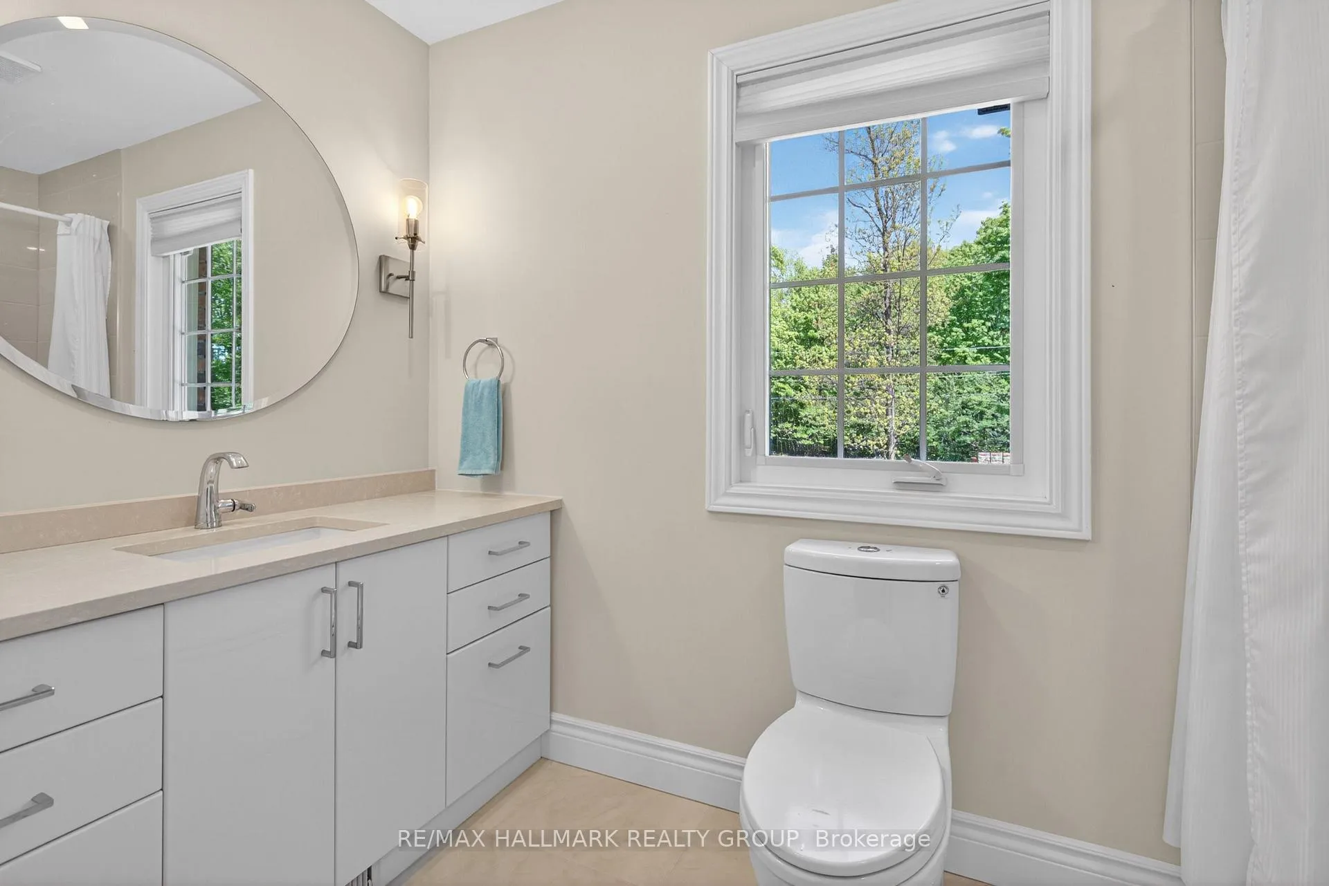 Photo 37 of 1372 Jules Leger Drive, Ottawa, Cumberland Ridge — HOMEH