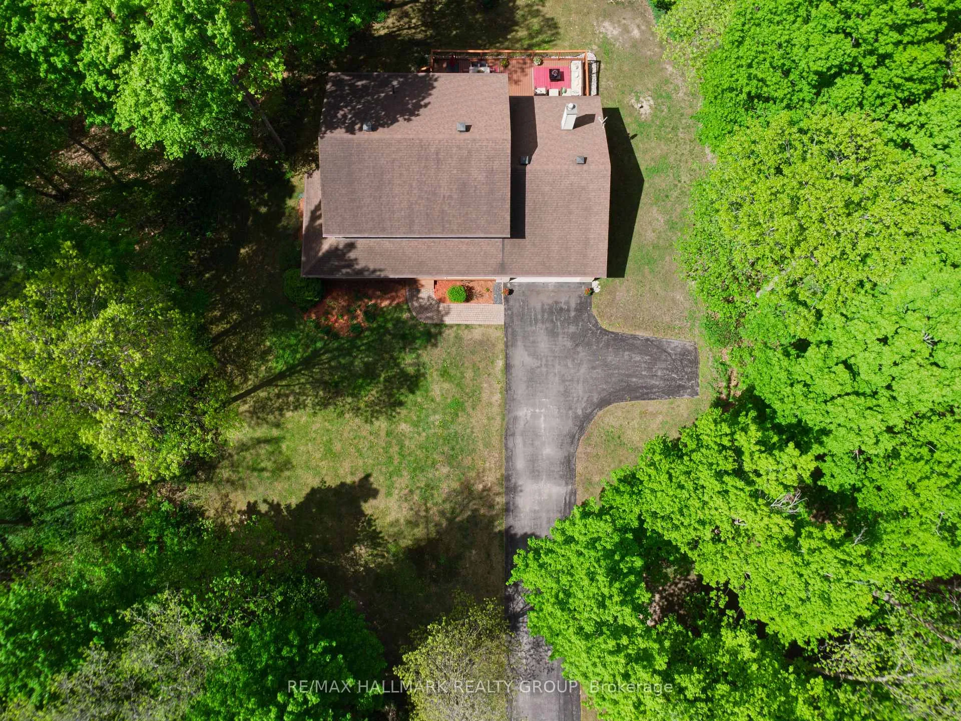 Photo 50 of 1372 Jules Leger Drive, Ottawa, Cumberland Ridge — HOMEH