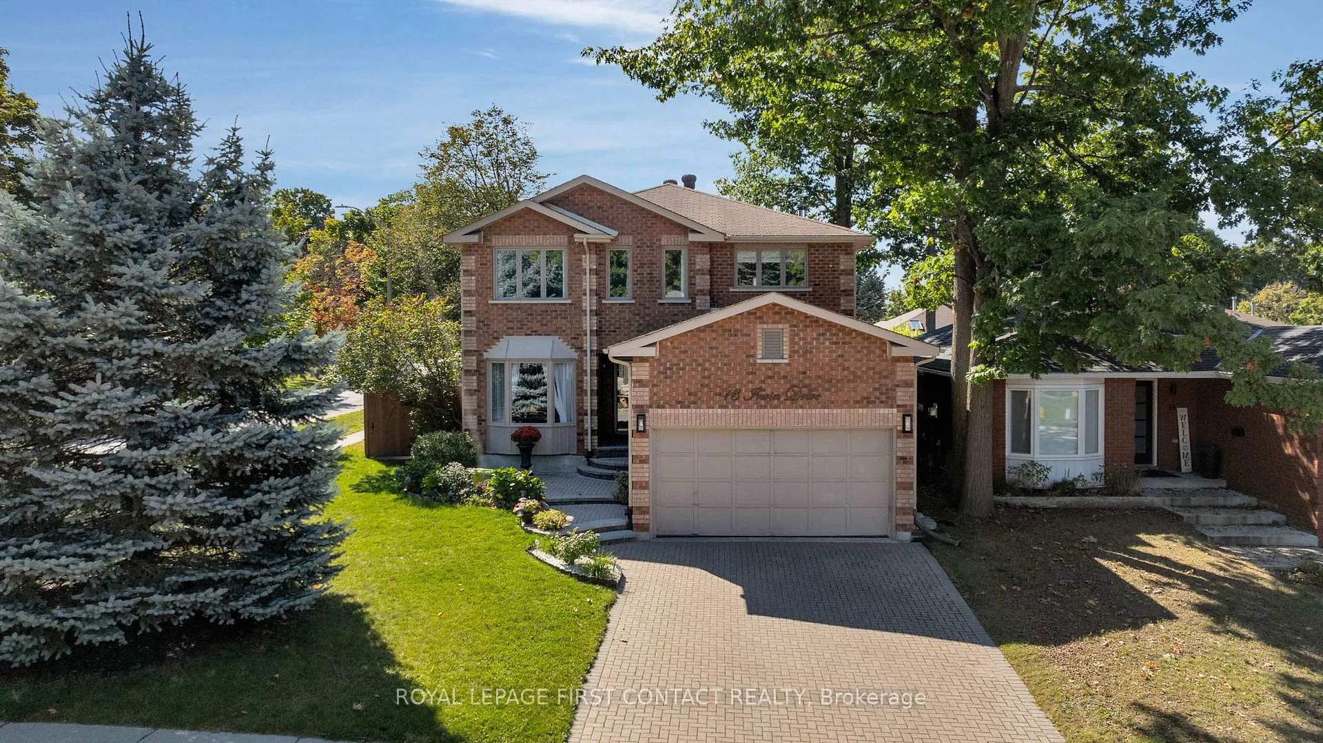 Photo 2 of 13 Irwin Drive, Barrie, Northwest — HOMEH