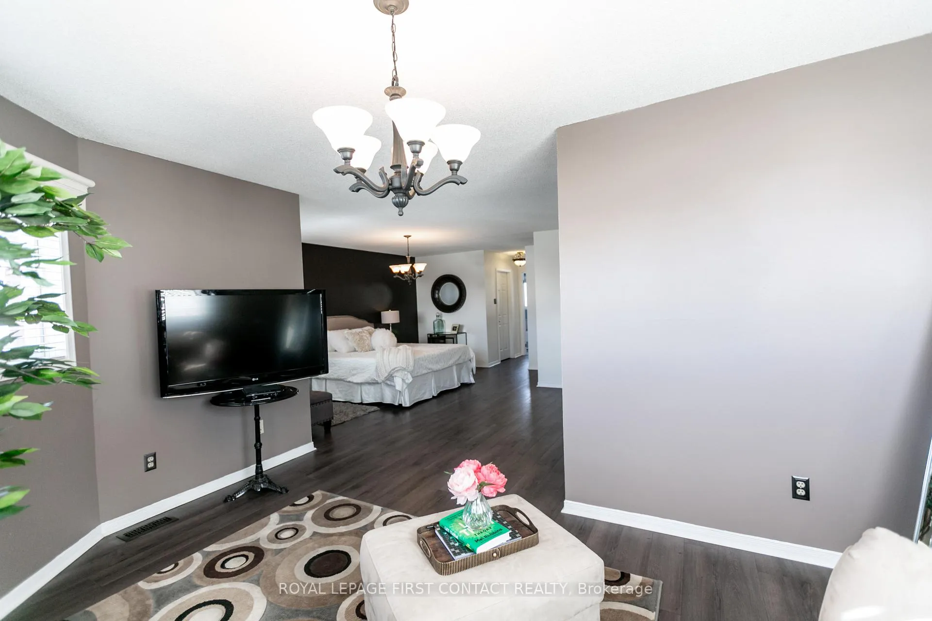 Photo 22 of 13 Irwin Drive, Barrie, Northwest — HOMEH