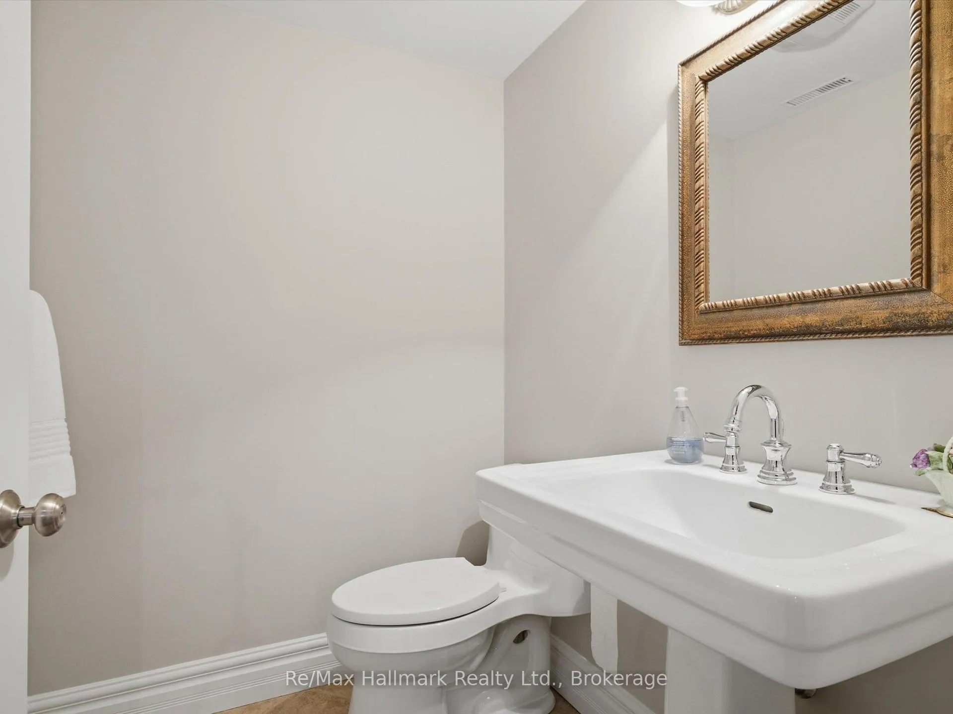 Photo 43 of 153 Cairncroft Road, Oakville, Morrison — HOMEH