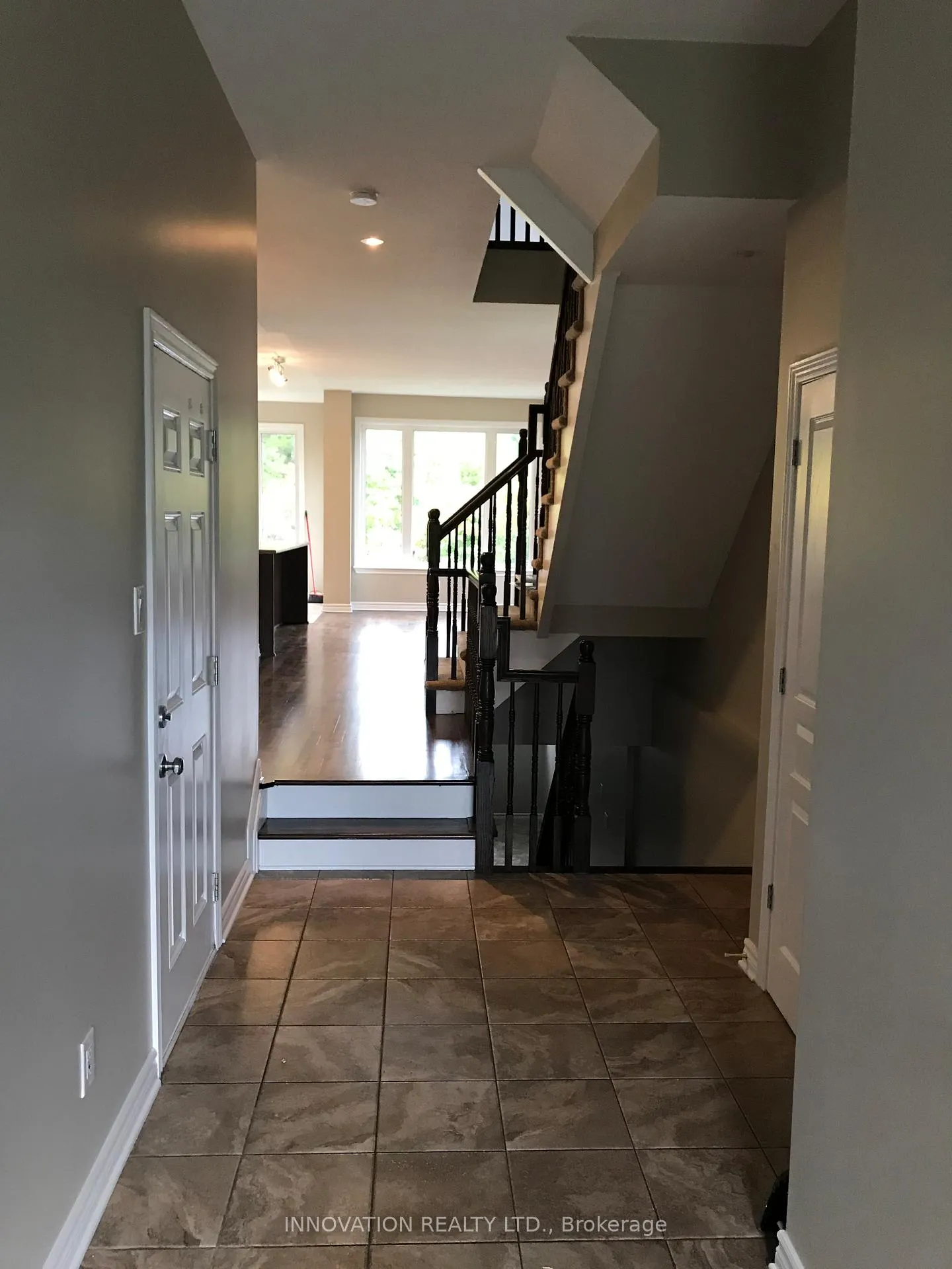 Photo 2 of 898 Fletcher Circle, Ottawa, Kanata - Kanata Lakes/Heritage Hills — HOMEH