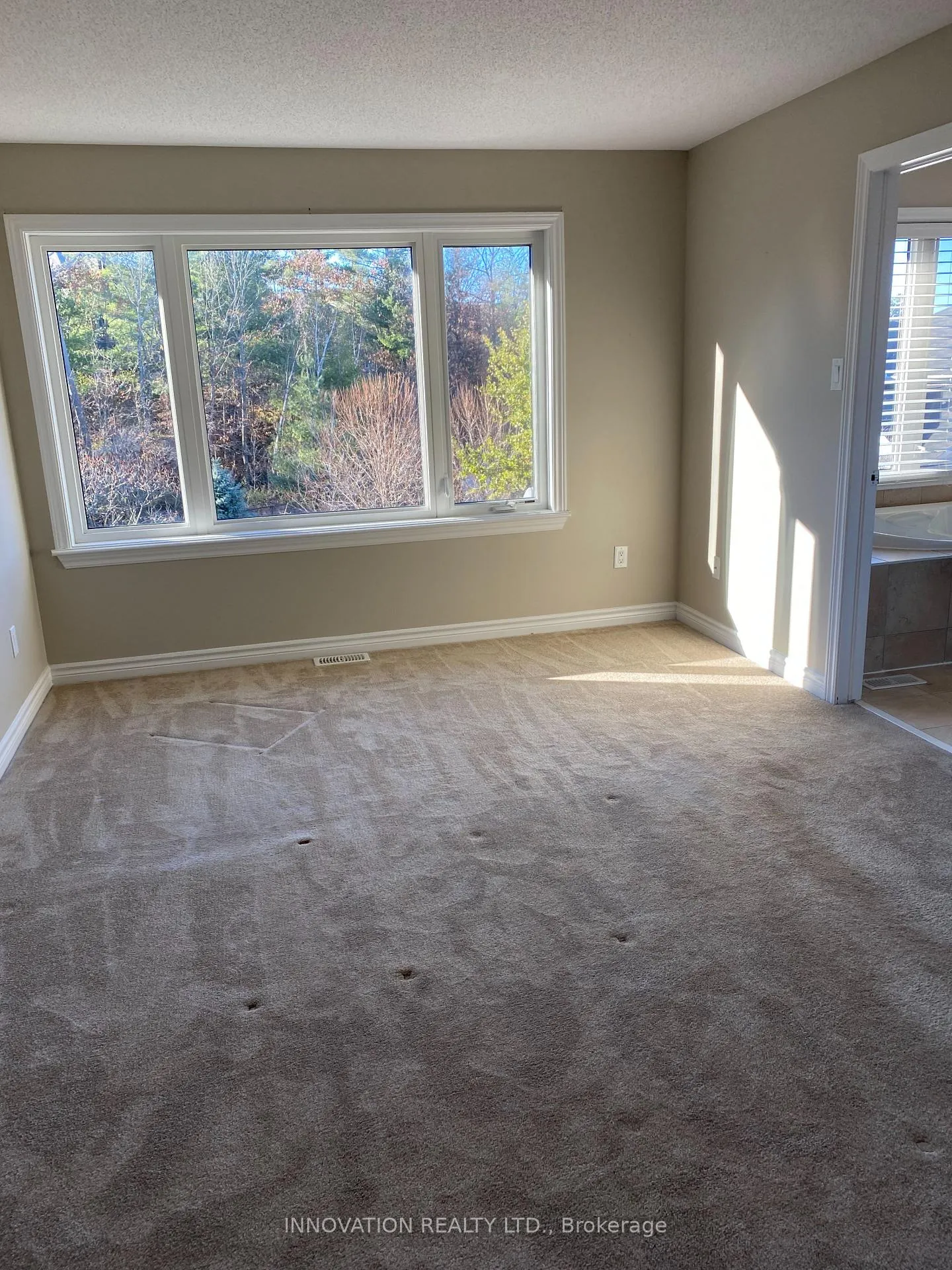 Photo 10 of 898 Fletcher Circle, Ottawa, Kanata - Kanata Lakes/Heritage Hills — HOMEH