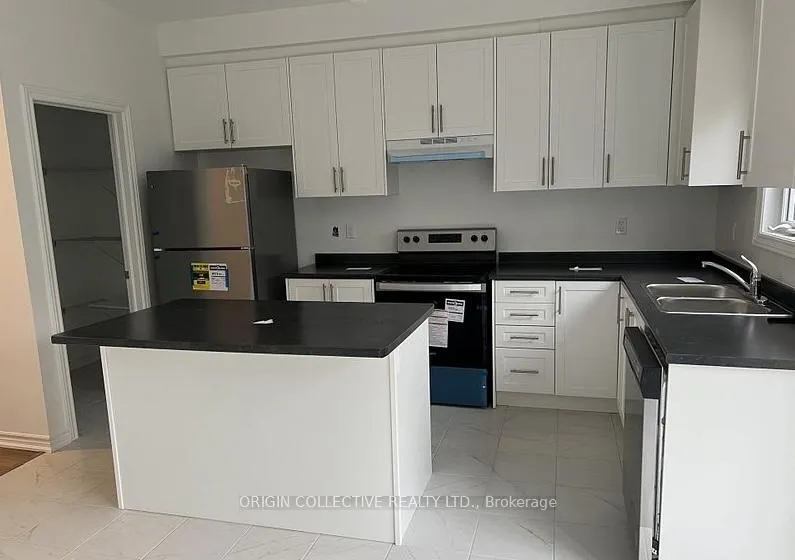Photo 10 of 34 Milson Cres, Essa, Angus — HOMEH