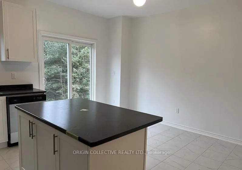 Photo 11 of 34 Milson Cres, Essa, Angus — HOMEH