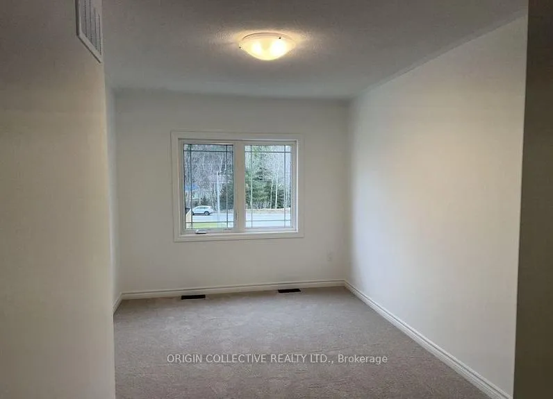 Photo 14 of 34 Milson Cres, Essa, Angus — HOMEH