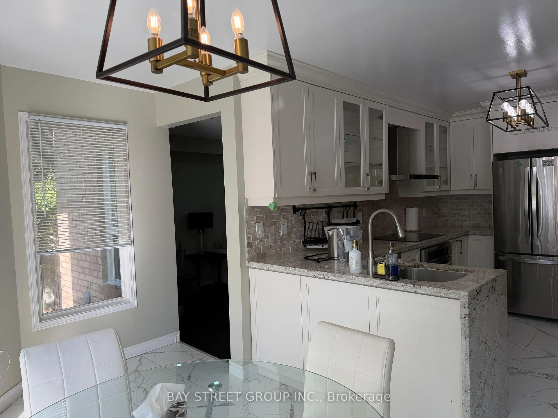 Photo 32 of 9 Ingleborough Court, Markham, Unionville — HOMEH