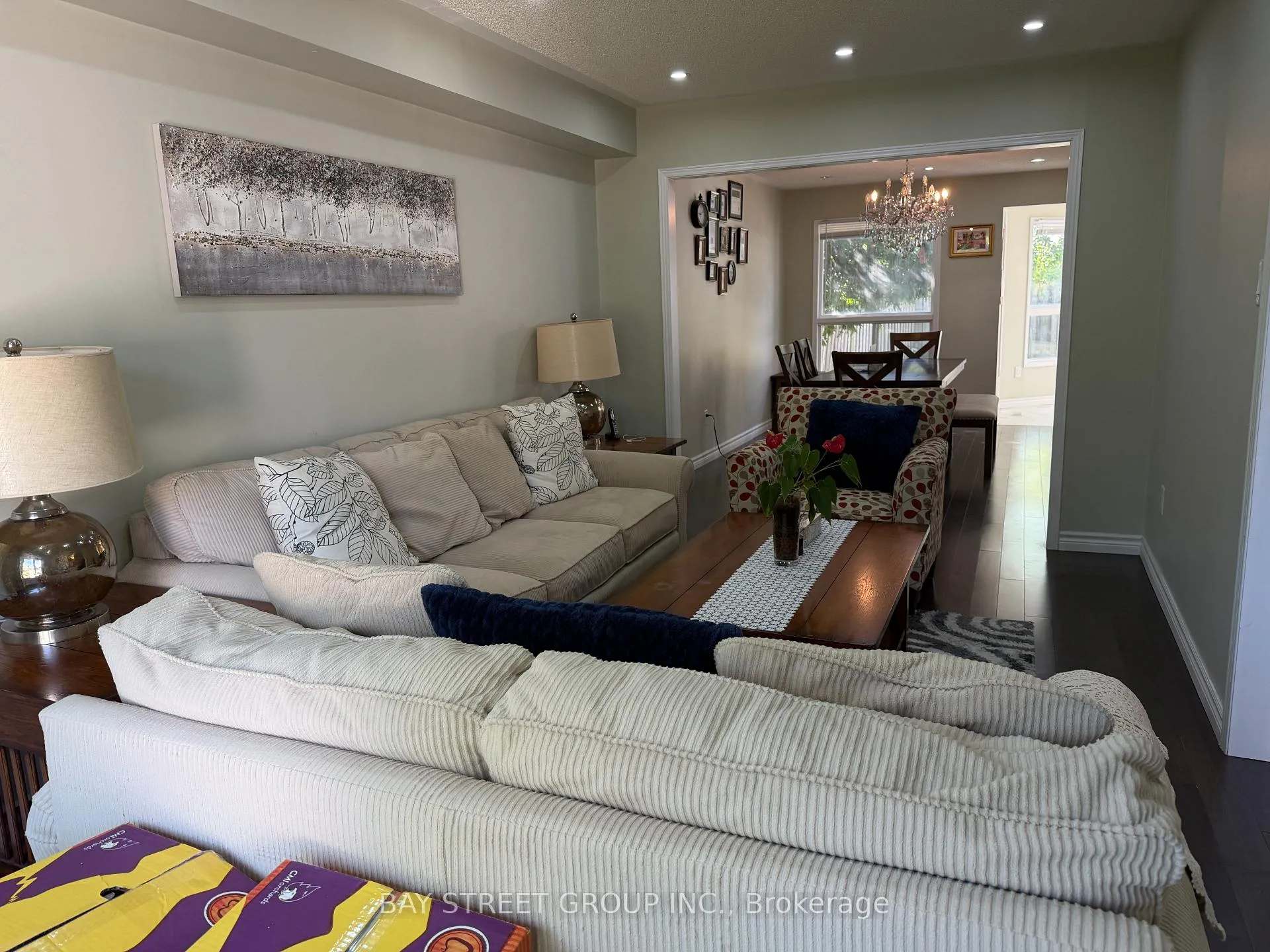Photo 33 of 9 Ingleborough Court, Markham, Unionville — HOMEH