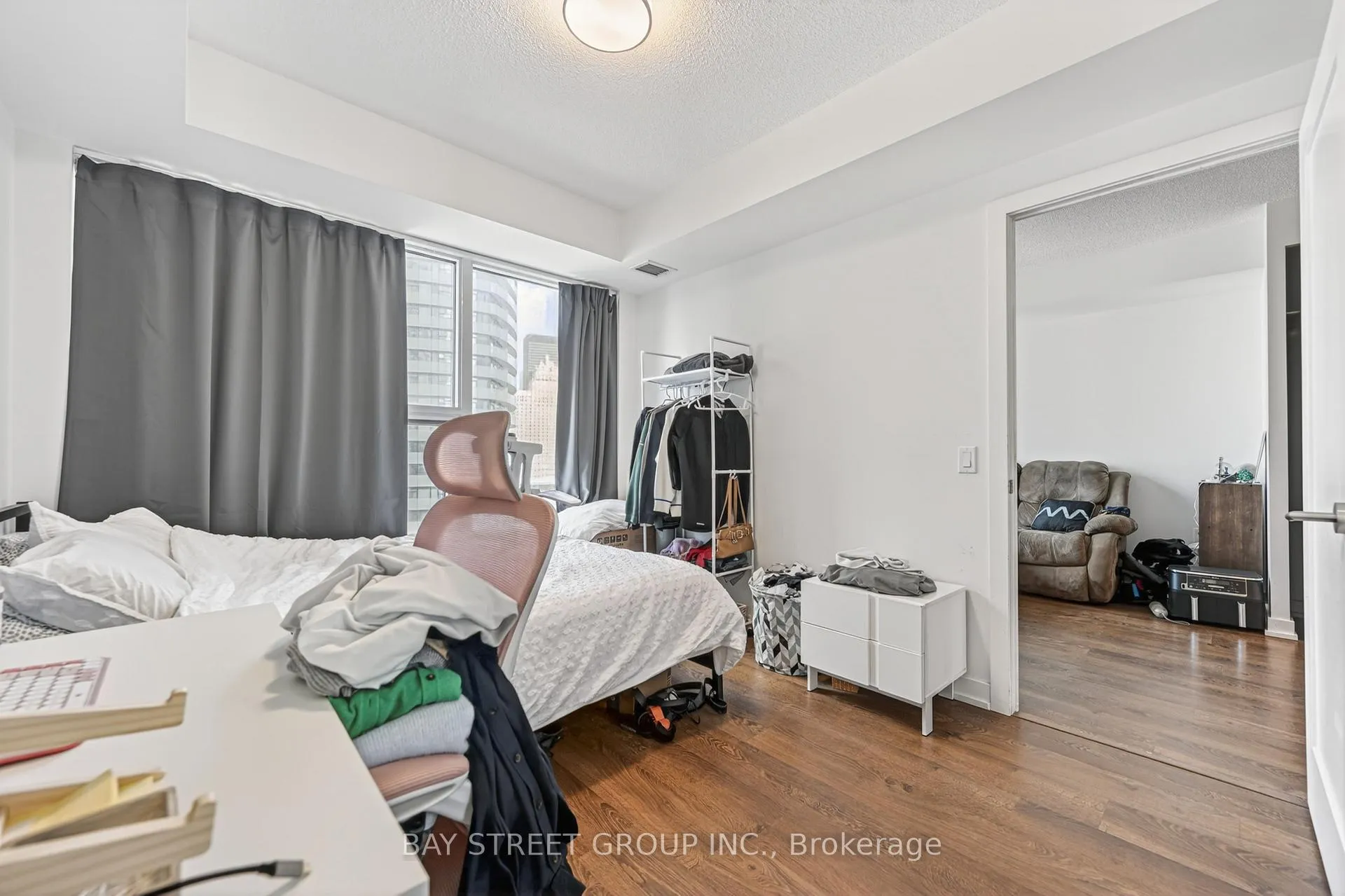 Photo 15 of Unit 1002, 10 York Street, Toronto, Waterfront Communities — HOMEH