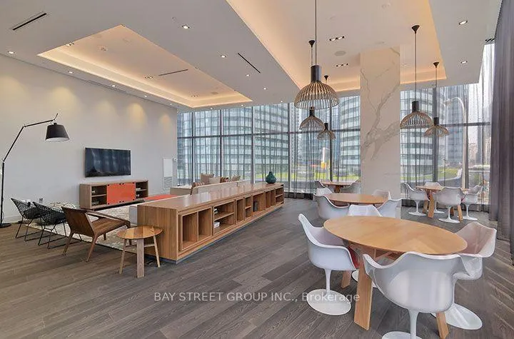 Photo 22 of Unit 1002, 10 York Street, Toronto, Waterfront Communities — HOMEH