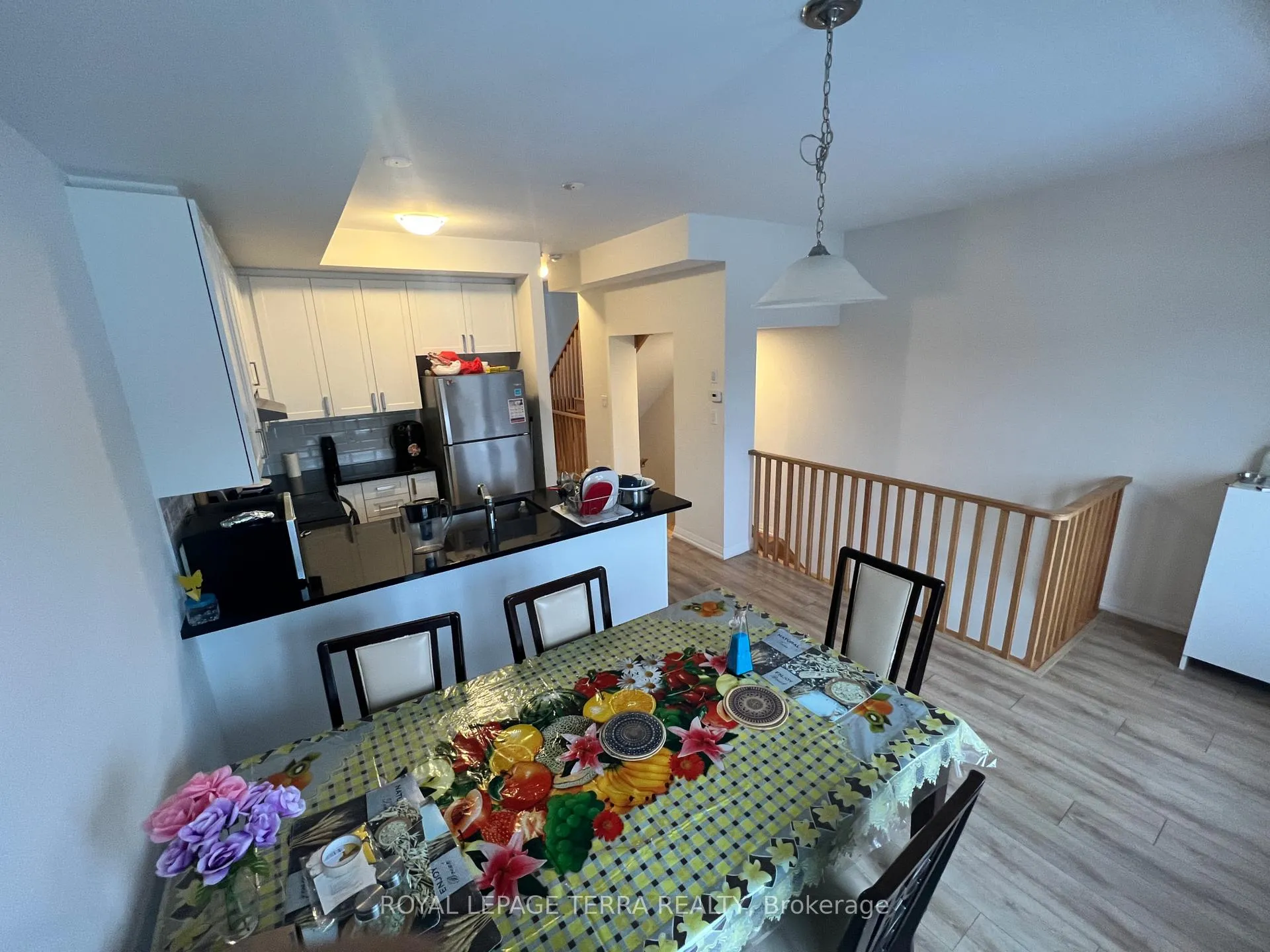 Photo 5 of 185 Royal Northern Path, Oshawa, Windfields — HOMEH