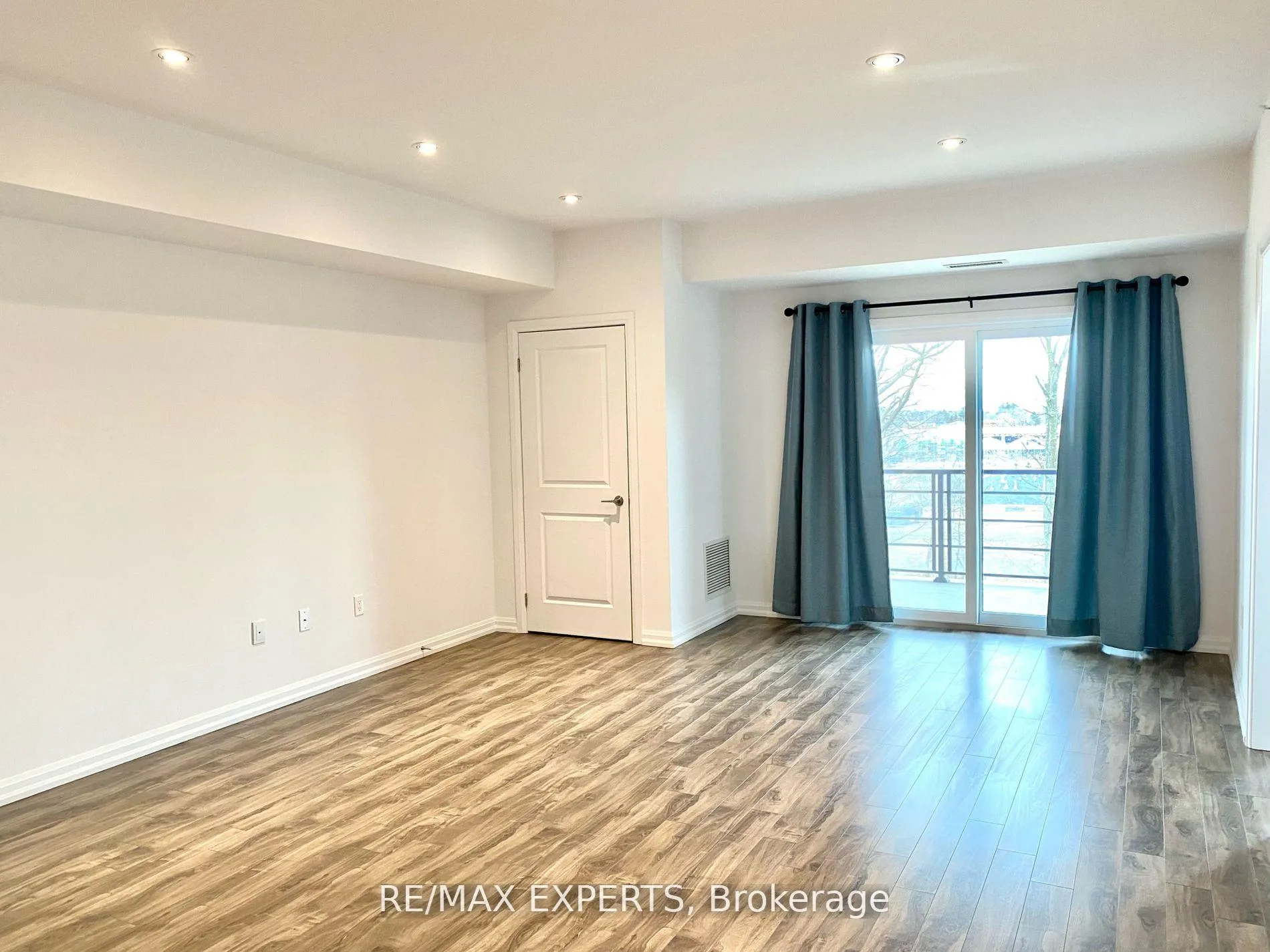 Photo 5 of Unit 306, 302 Essa Road, Barrie, Ardagh — HOMEH