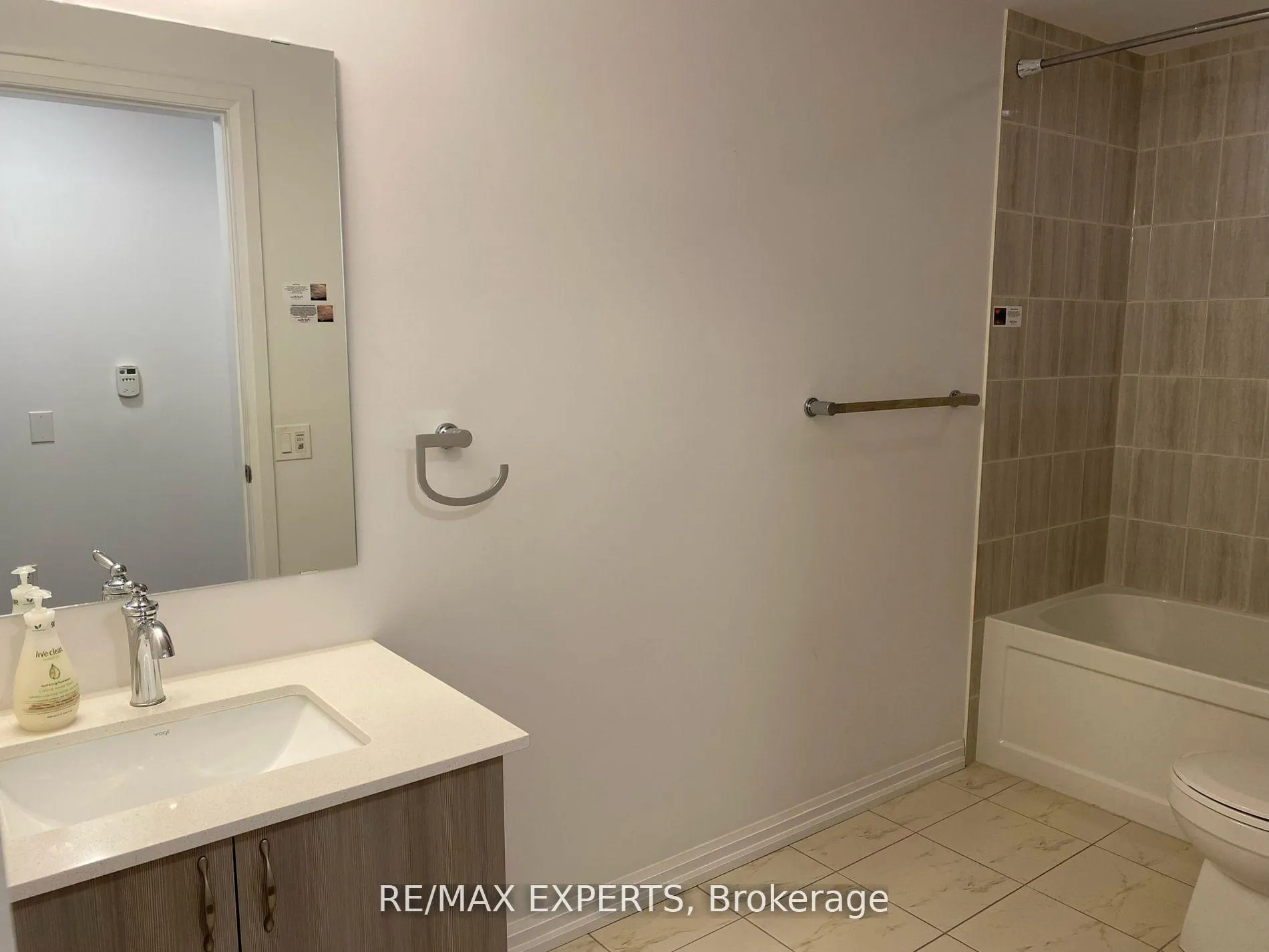 Photo 11 of Unit 306, 302 Essa Road, Barrie, Ardagh — HOMEH