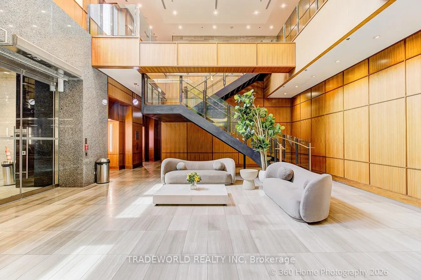 Photo 2 of Unit 1428, 111 St. Clair Avenue W, Toronto, Yonge-St. Clair — HOMEH