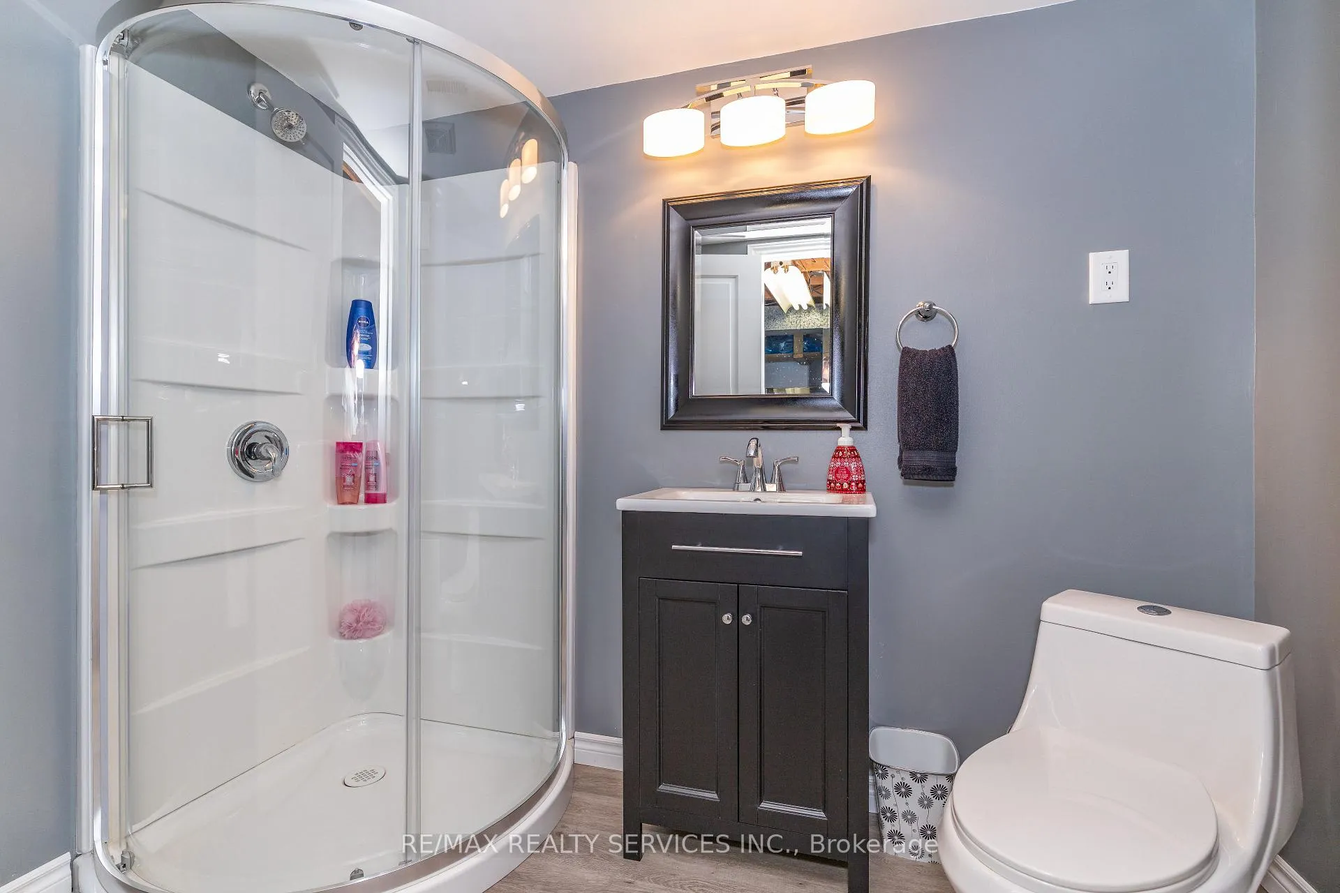 Photo 30 of 21 Herkley Drive, Brampton, Madoc — HOMEH