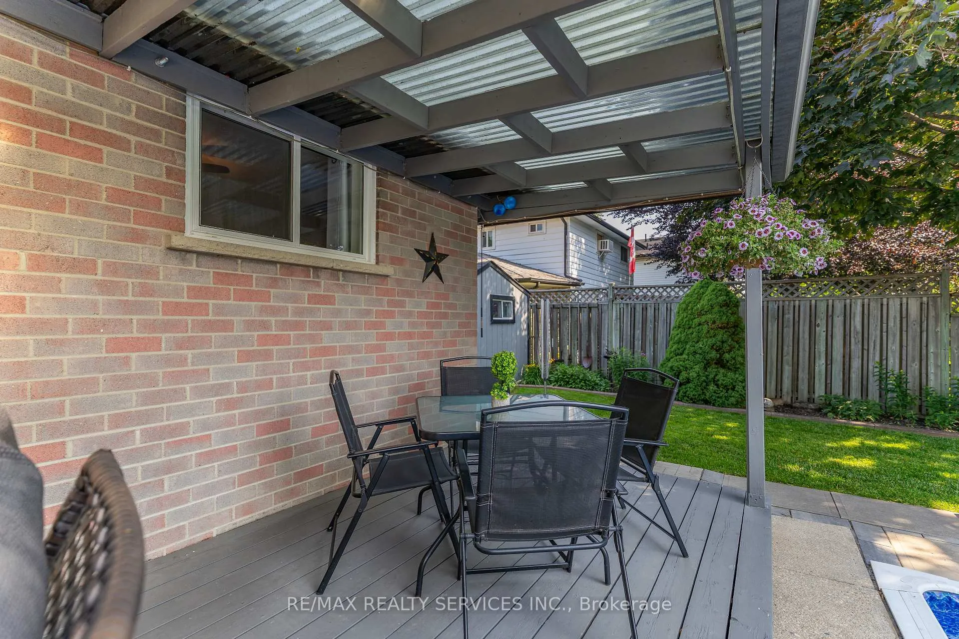 Photo 36 of 21 Herkley Drive, Brampton, Madoc — HOMEH