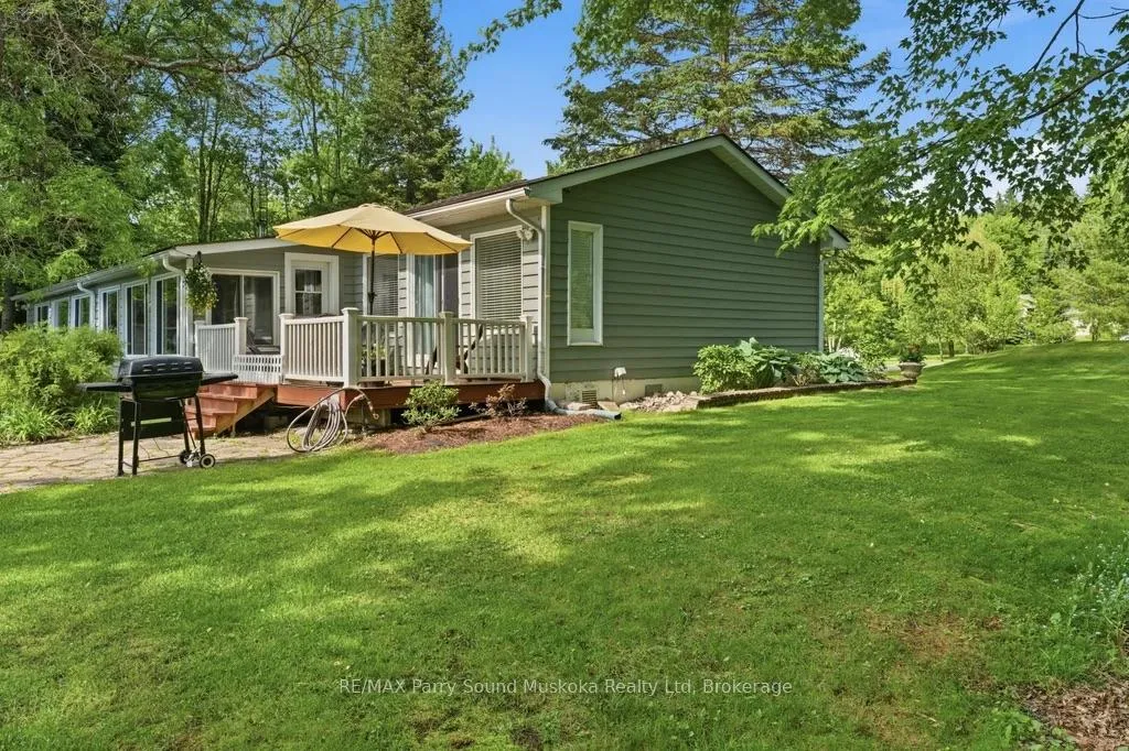 Photo 8 of 49 Maple Street, Seguin — HOMEH