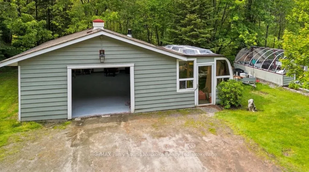 Photo 14 of 49 Maple Street, Seguin — HOMEH