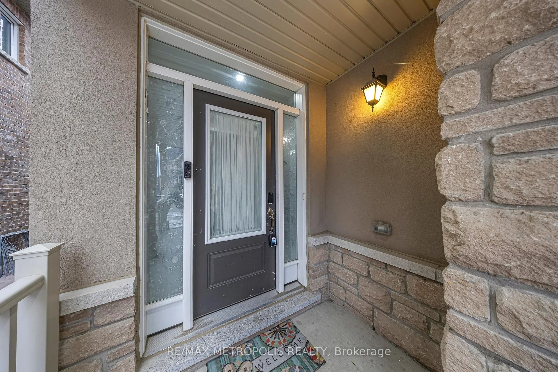 Photo 4 of 94 Newhouse Boulevard, Caledon, Rural Caledon — HOMEH