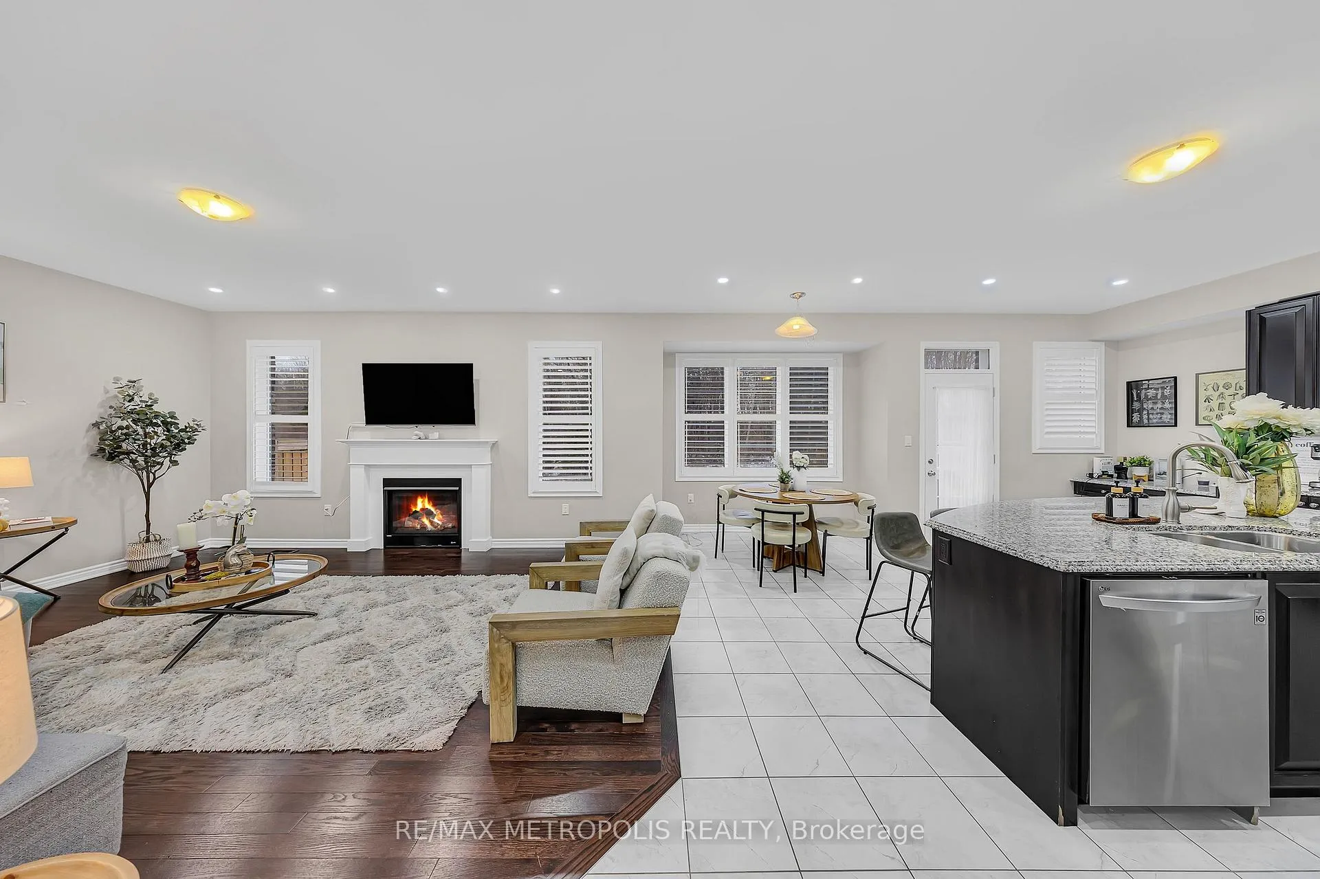 Photo 15 of 94 Newhouse Boulevard, Caledon, Rural Caledon — HOMEH