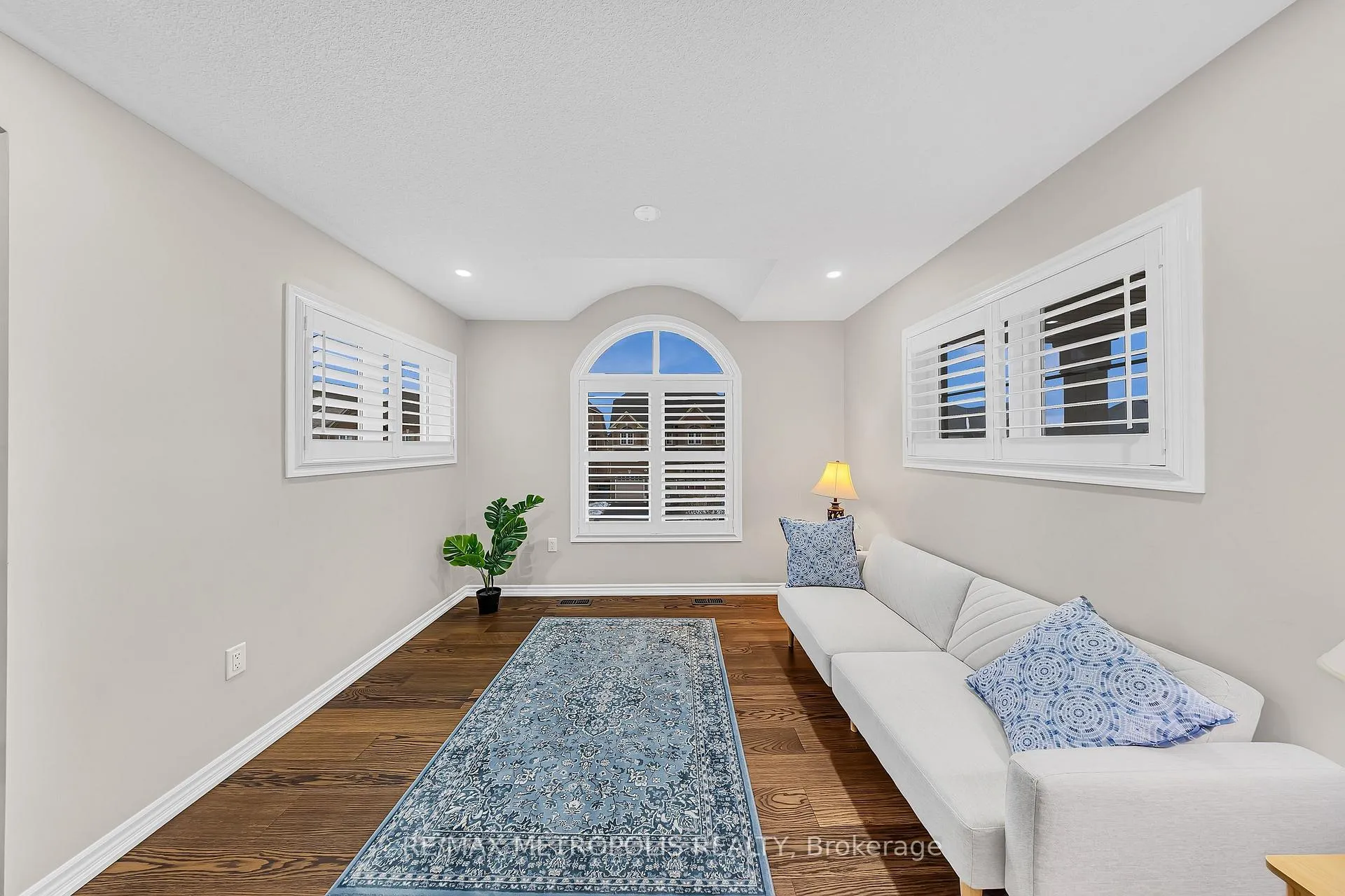 Photo 32 of 94 Newhouse Boulevard, Caledon, Rural Caledon — HOMEH