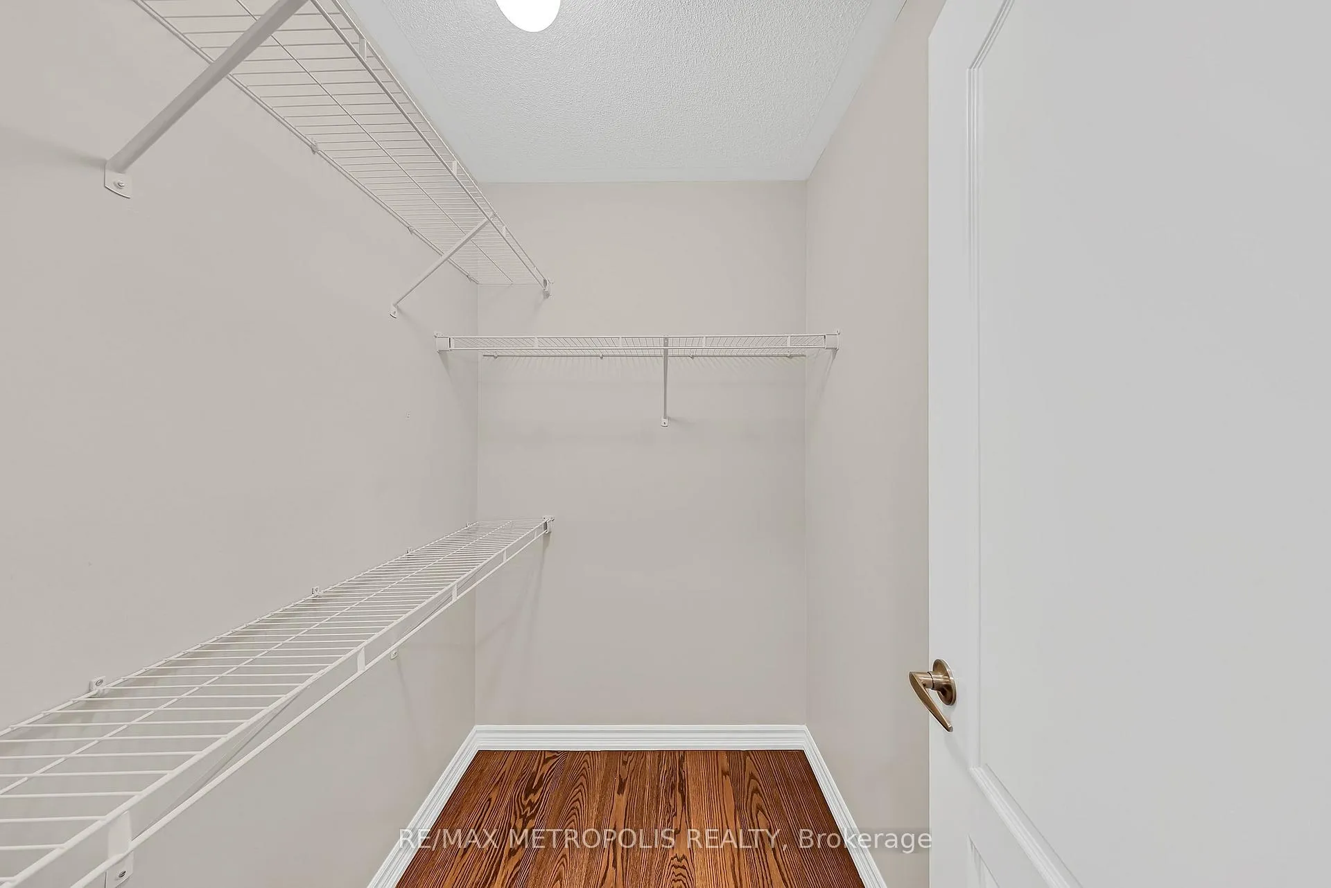 Photo 44 of 94 Newhouse Boulevard, Caledon, Rural Caledon — HOMEH