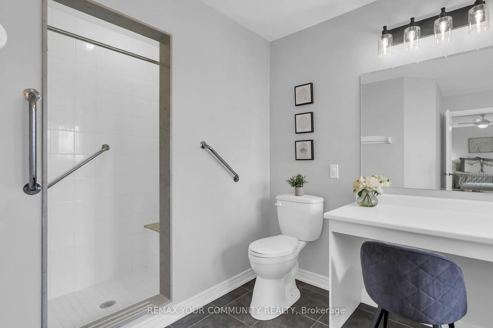 Photo 28 of 37 Bramsey Street, Georgina, Sutton & Jackson's Point — HOMEH