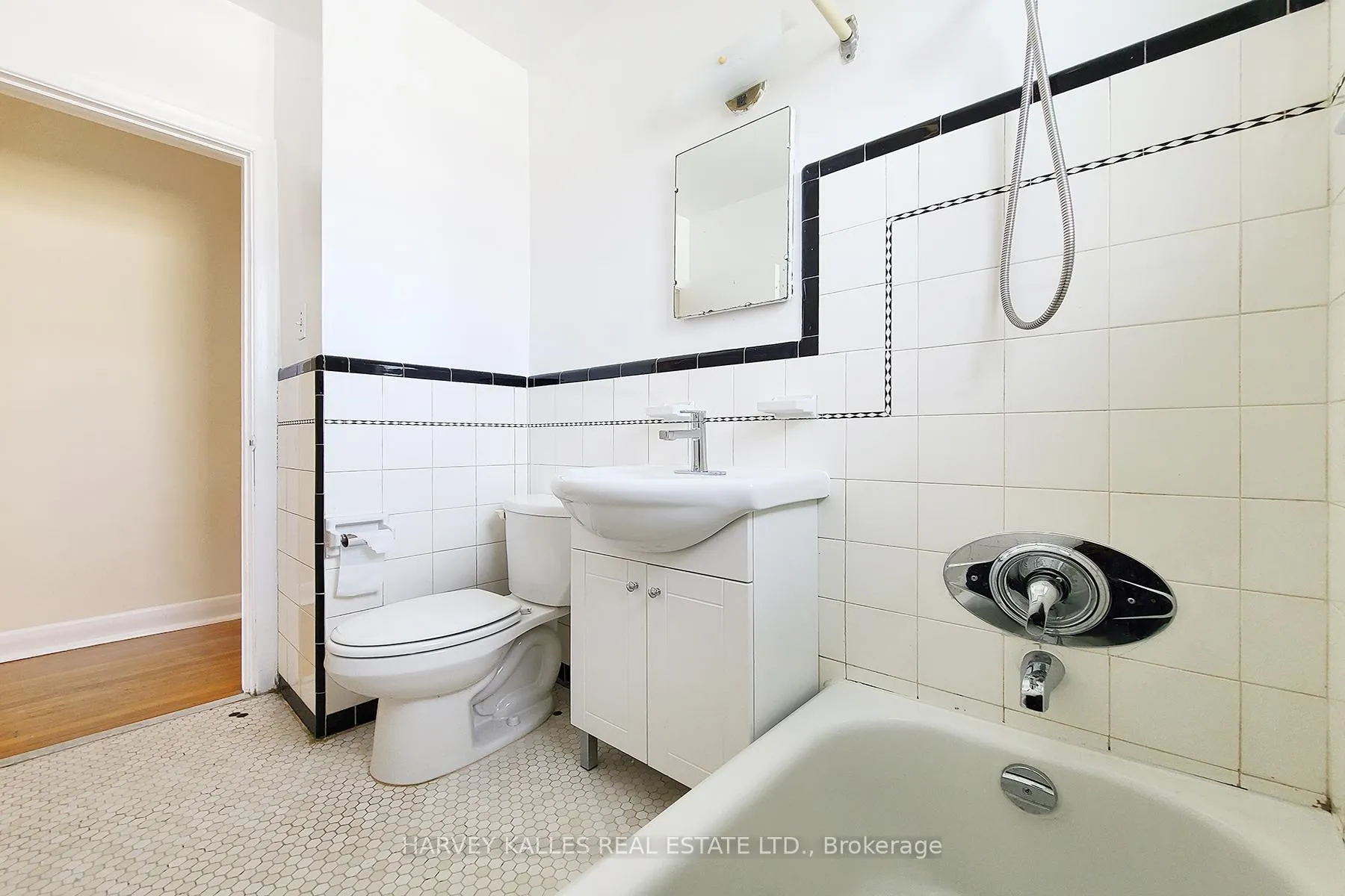 Photo 13 of 103 & 105 Gilmour Avenue, Toronto, Junction Area — HOMEH