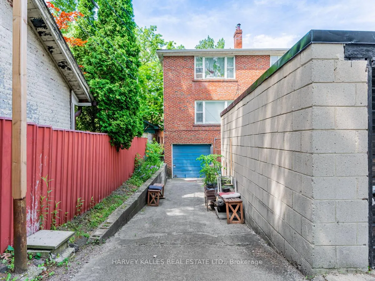 Photo 38 of 103 & 105 Gilmour Avenue, Toronto, Junction Area — HOMEH