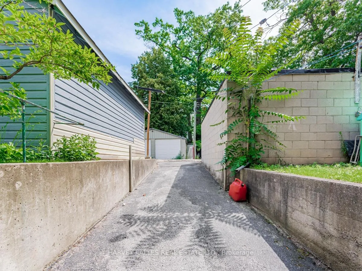Photo 40 of 103 & 105 Gilmour Avenue, Toronto, Junction Area — HOMEH