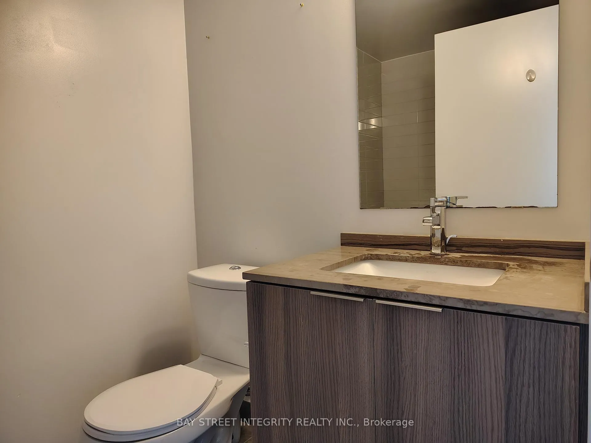 Photo 9 of Unit 1308, 11 Wellesley Street W, Toronto, Bay Street Corridor — HOMEH