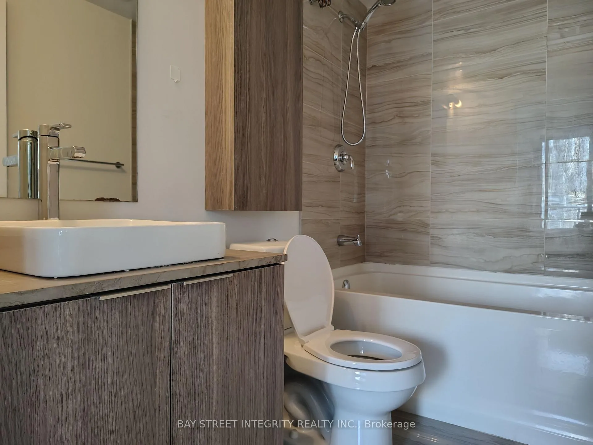 Photo 11 of Unit 1308, 11 Wellesley Street W, Toronto, Bay Street Corridor — HOMEH