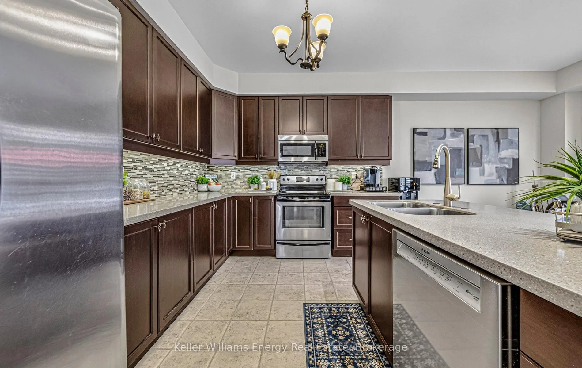 Photo 24 of 6 Oke Road, Clarington, Courtice — HOMEH