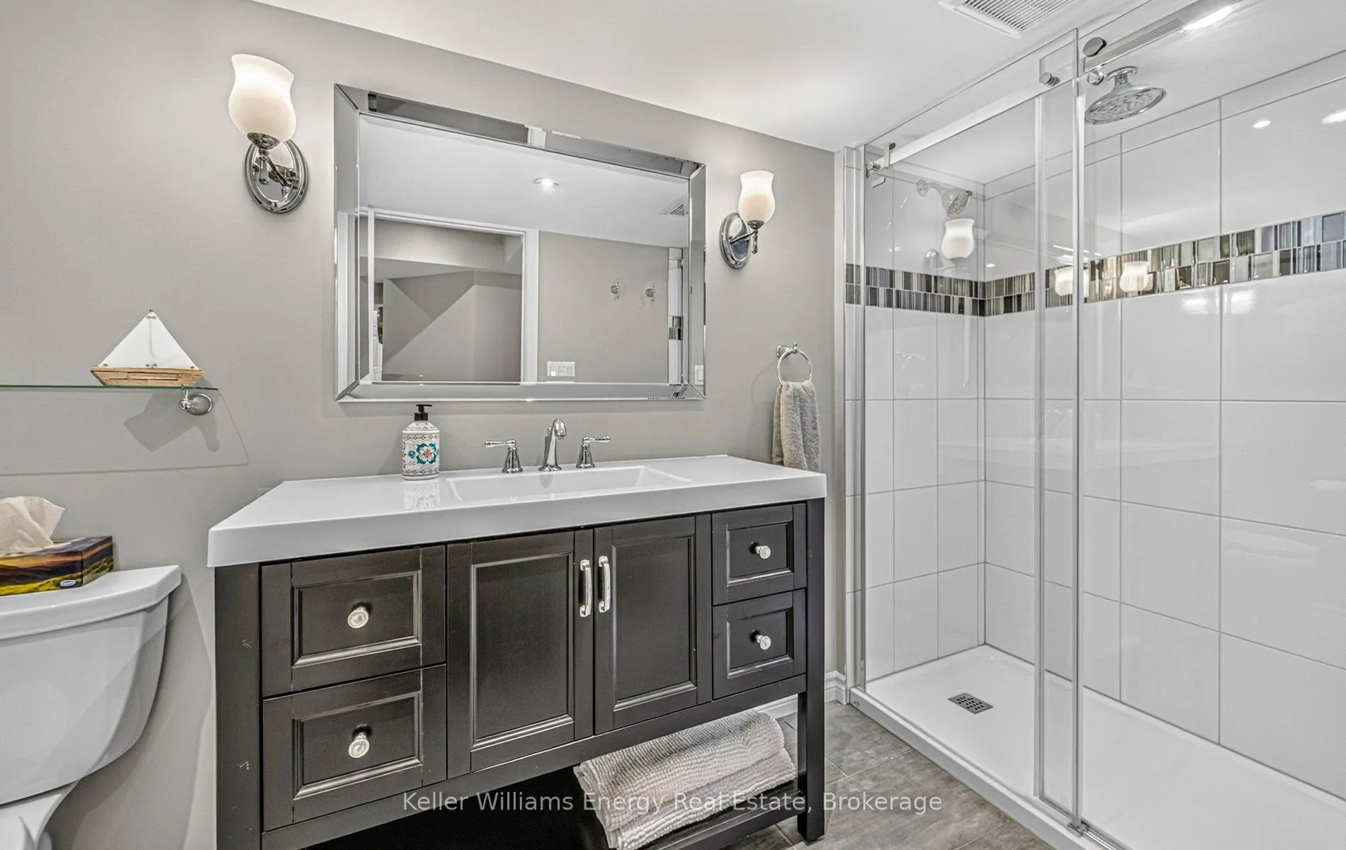 Photo 46 of 6 Oke Road, Clarington, Courtice — HOMEH