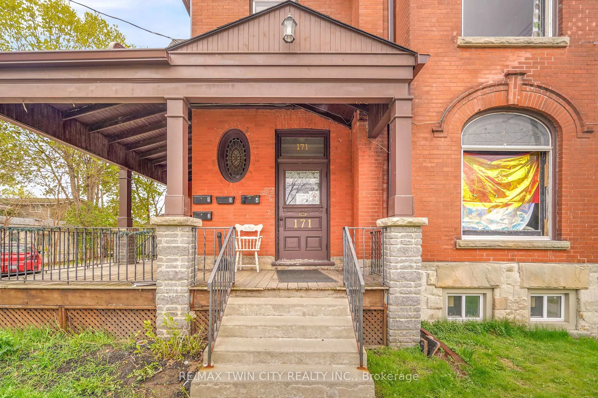 Photo 6 of 171 Nelson Street, Brantford, Downtown Core — HOMEH