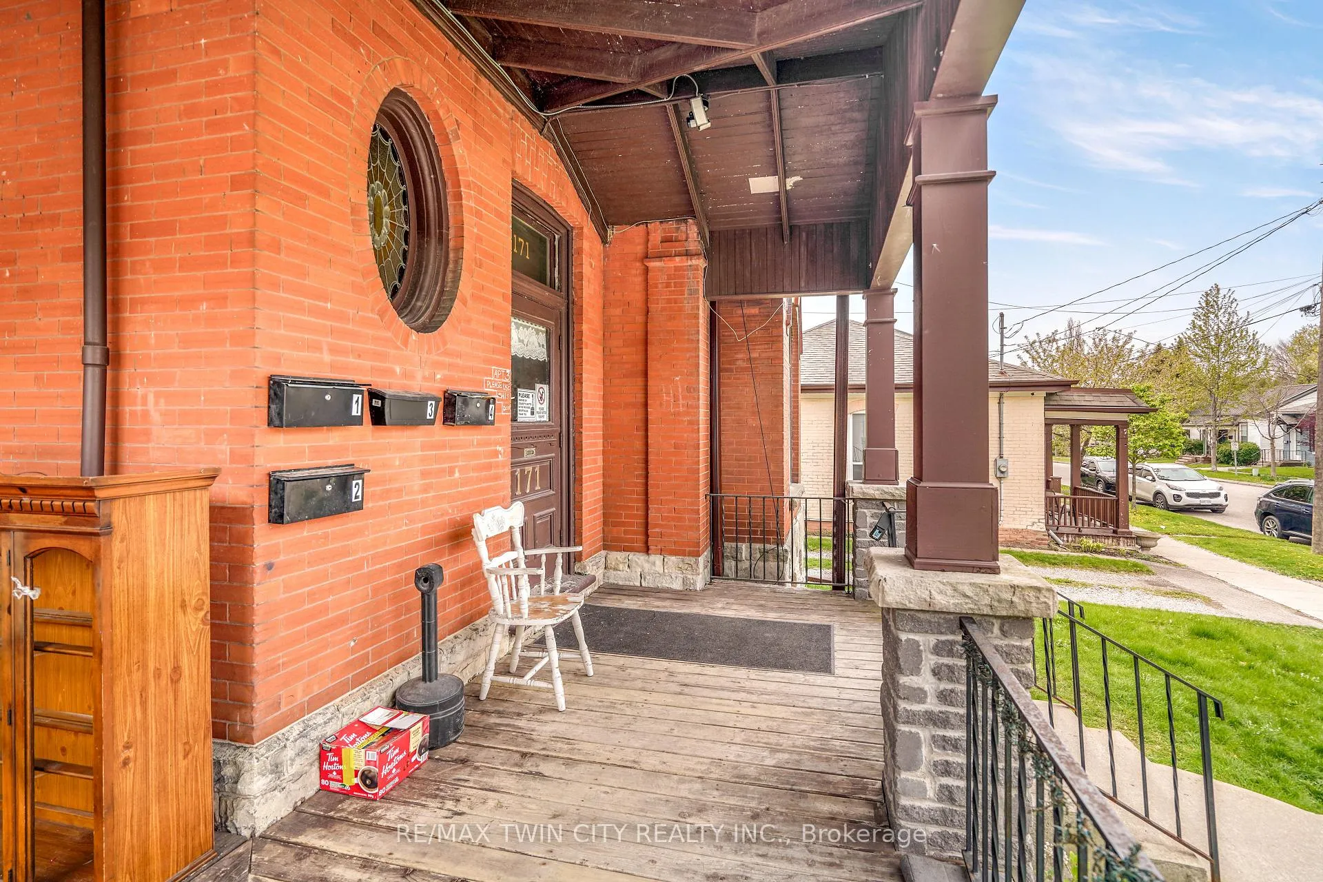 Photo 8 of 171 Nelson Street, Brantford, Downtown Core — HOMEH