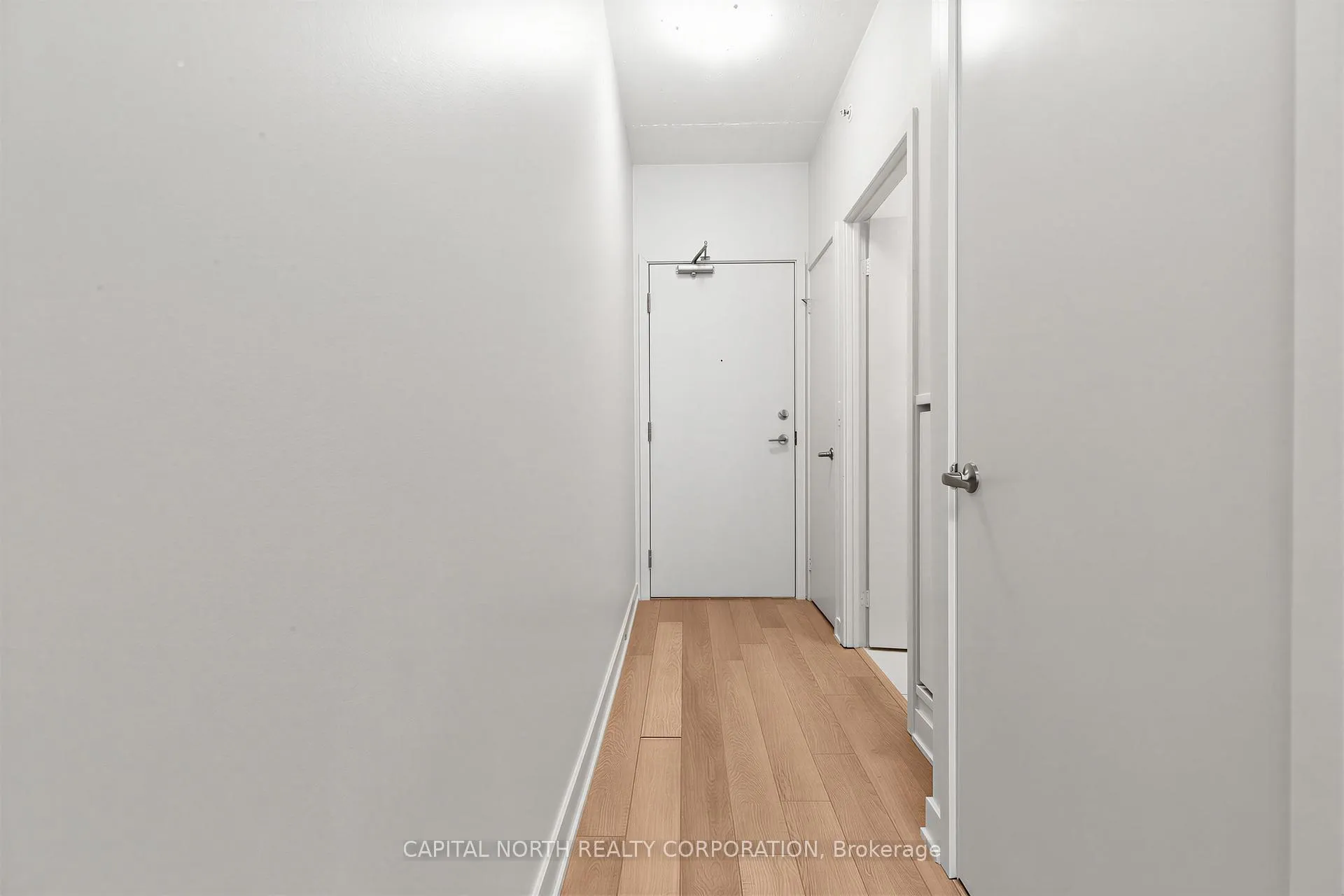 Photo 3 of Unit 1502, 210 Simcoe Street, Toronto, Kensington-Chinatown — HOMEH