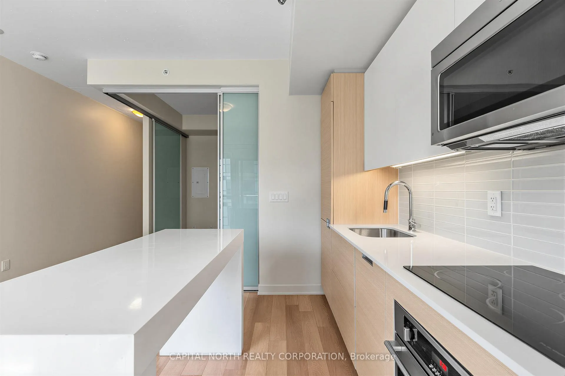 Photo 8 of Unit 1502, 210 Simcoe Street, Toronto, Kensington-Chinatown — HOMEH