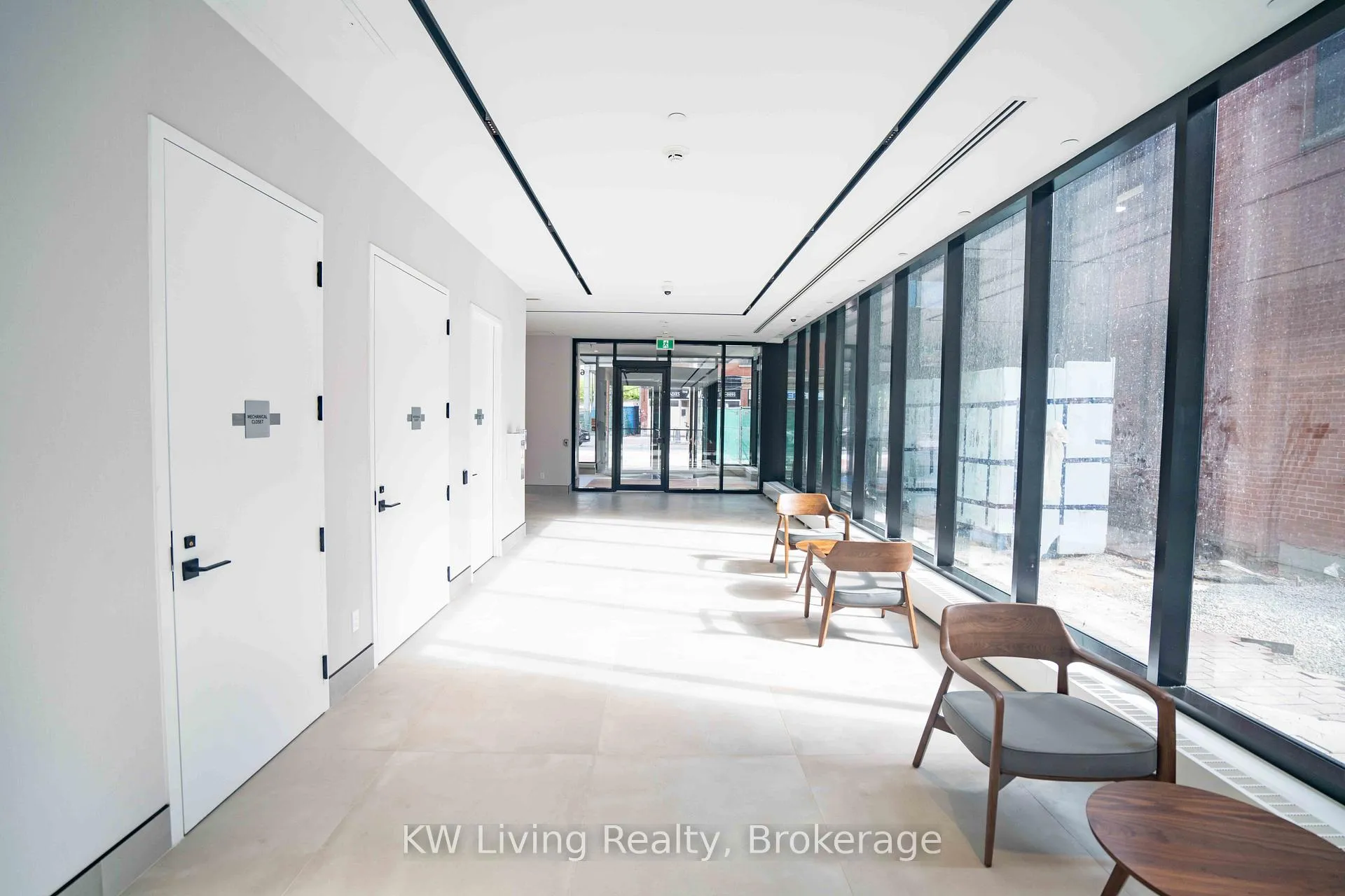 Photo 5 of Unit 2503, 609 Sherbourne Street, Toronto, North St. James Town — HOMEH